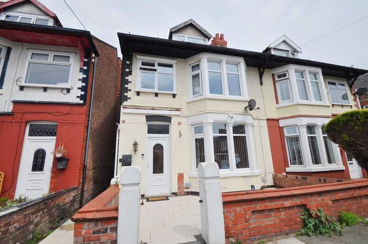 5 bedroom semi-detached house