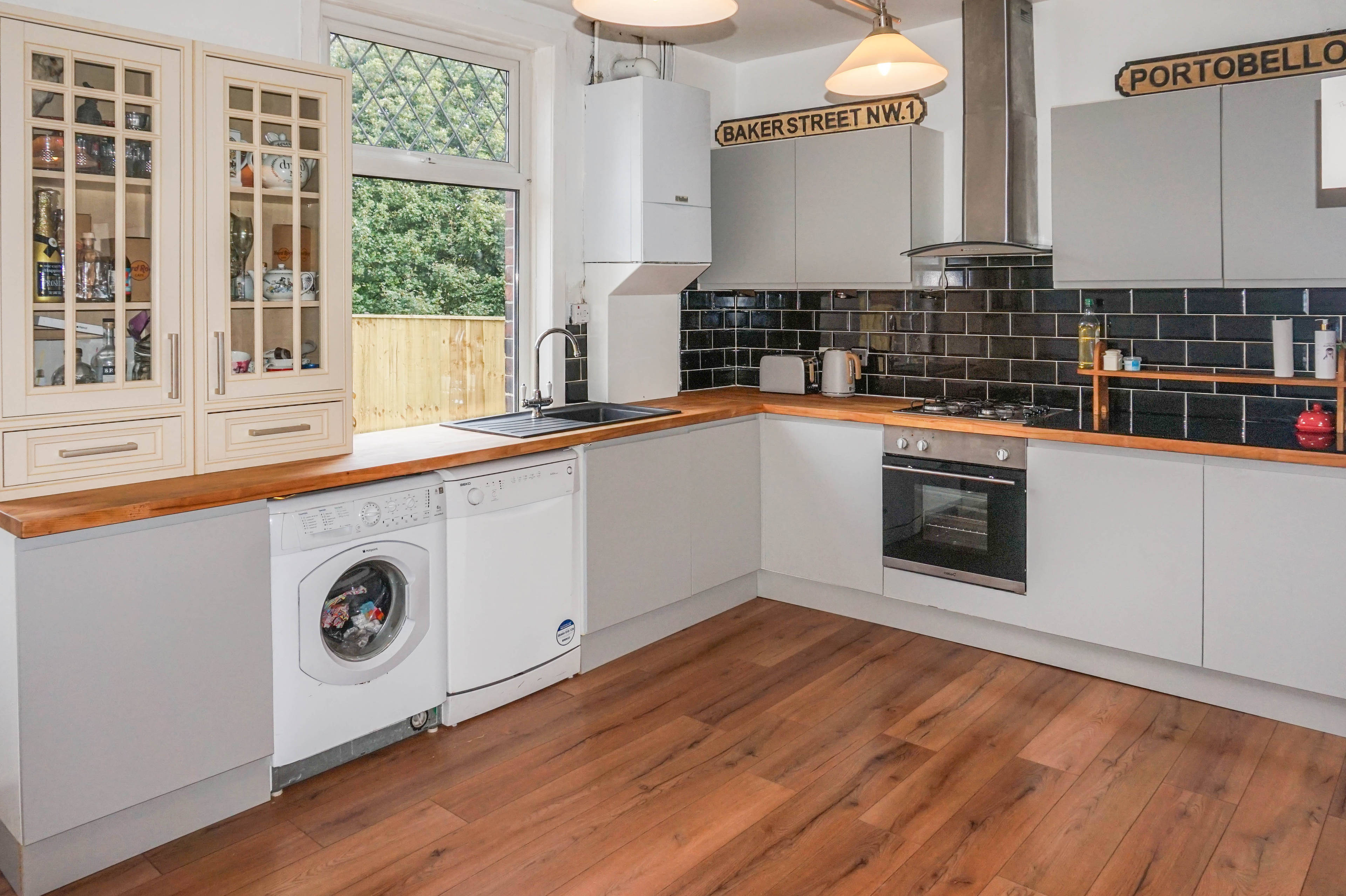 Kitchen/dining Room