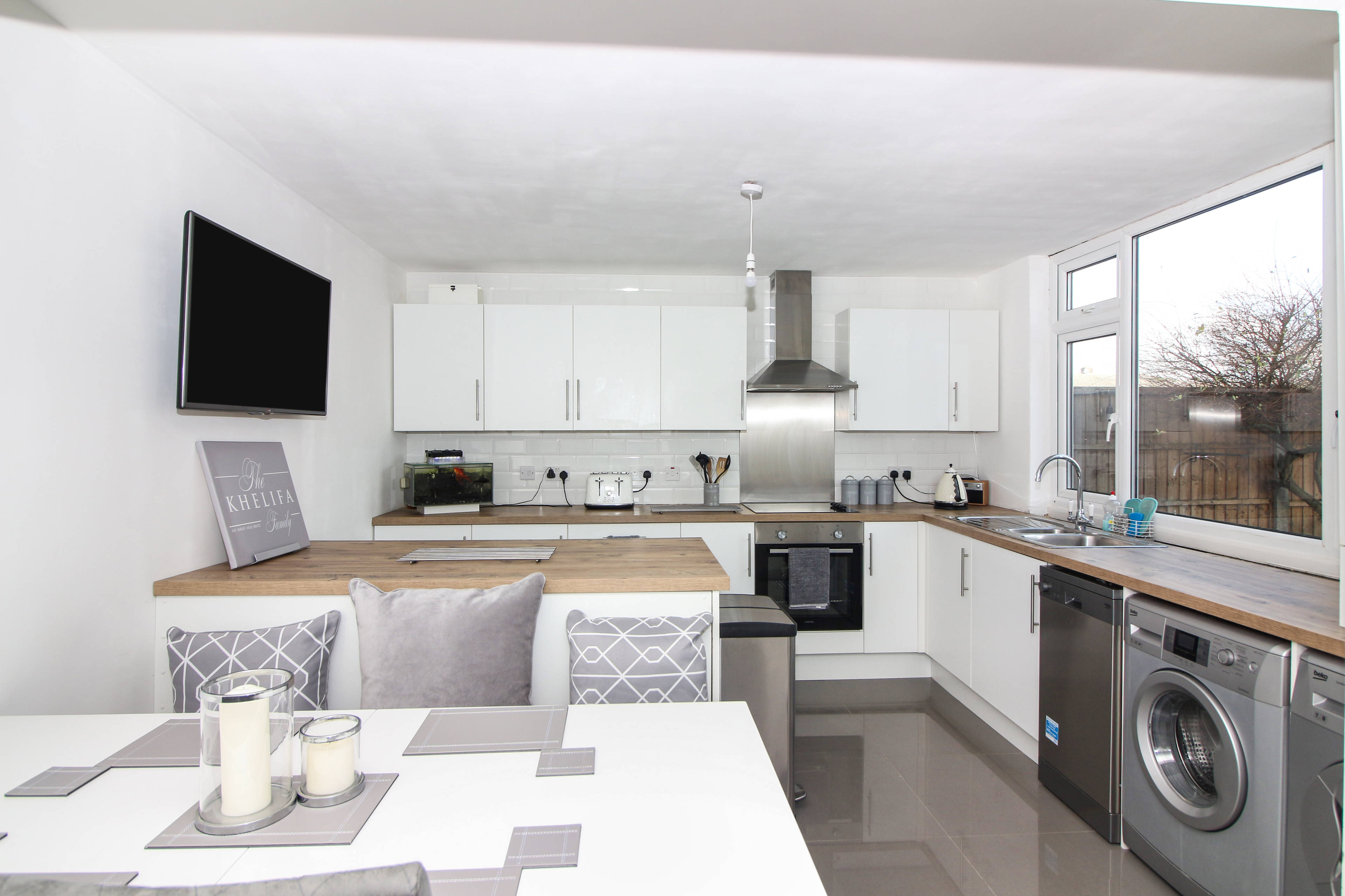 Kitchen/Breakfast