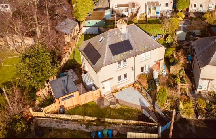 2 bedroom semi-detached house