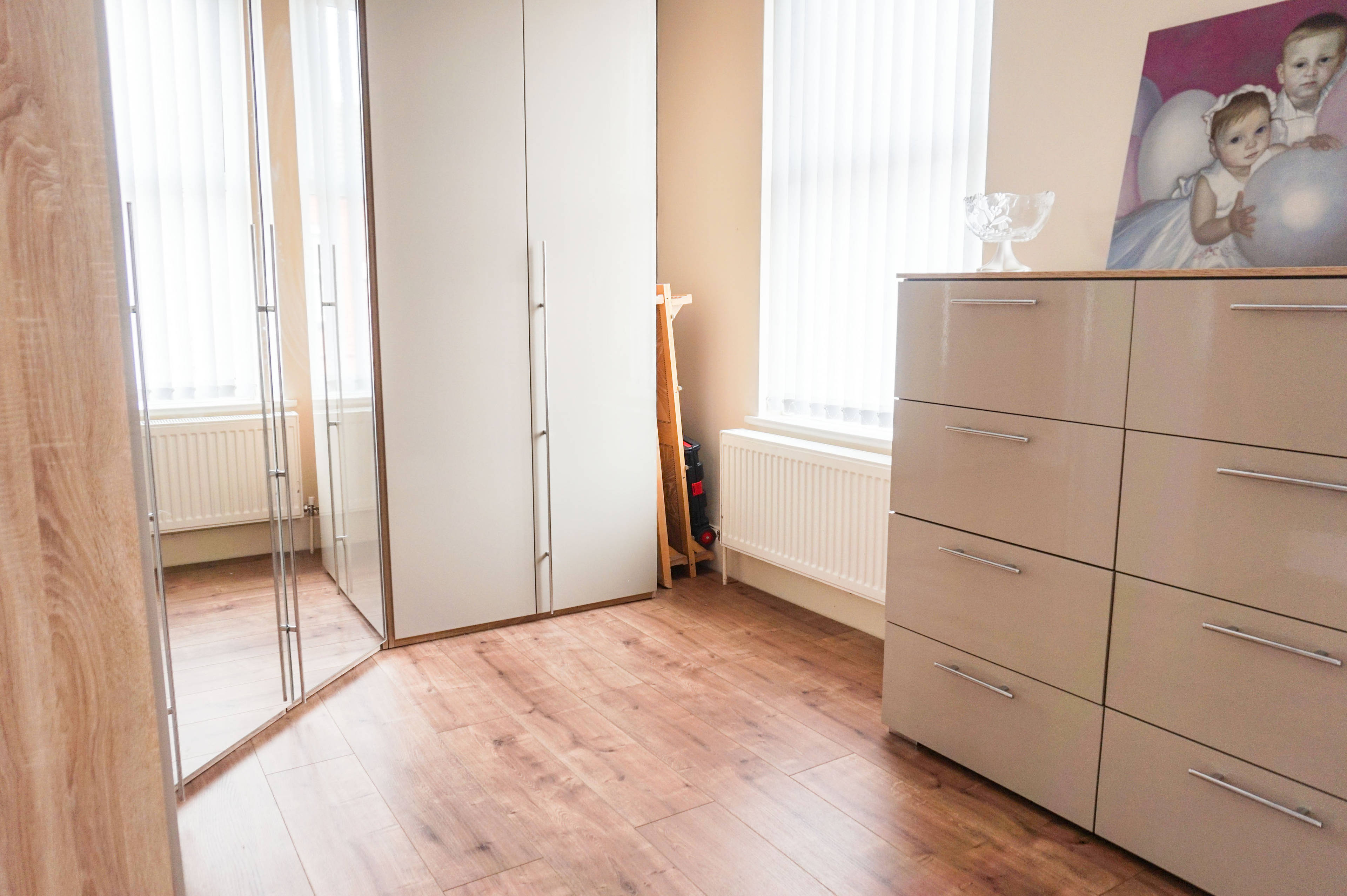 Walk-in Wardrobe