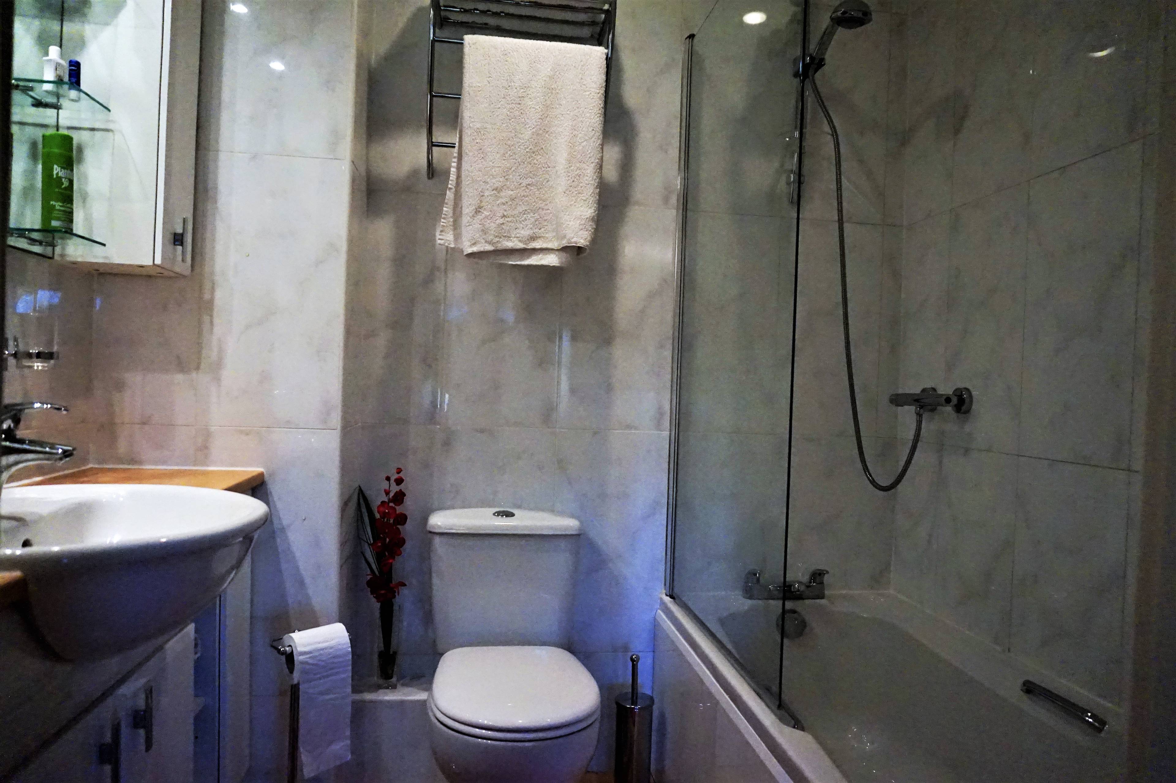 Master En-suite