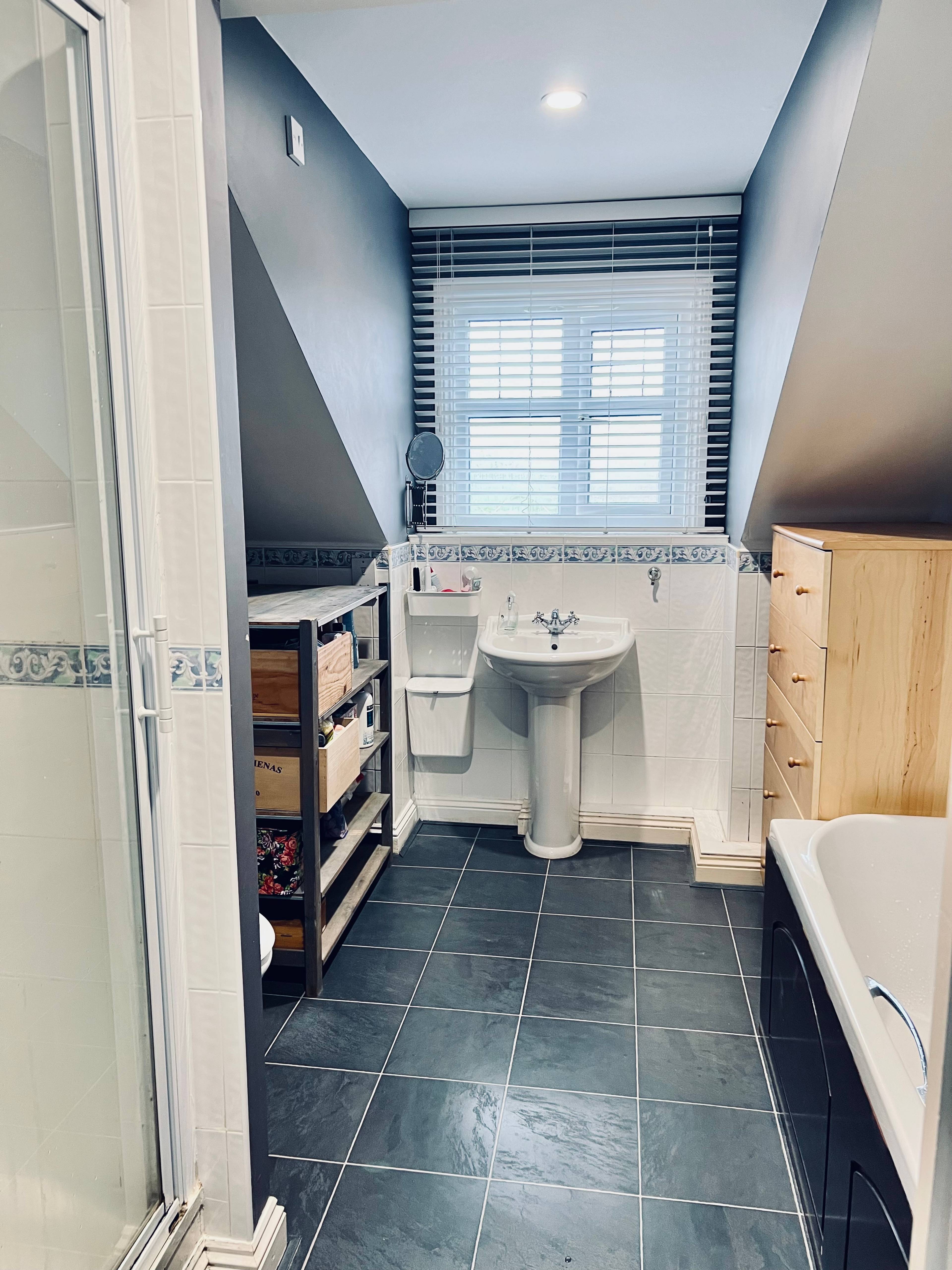 Master En-suite