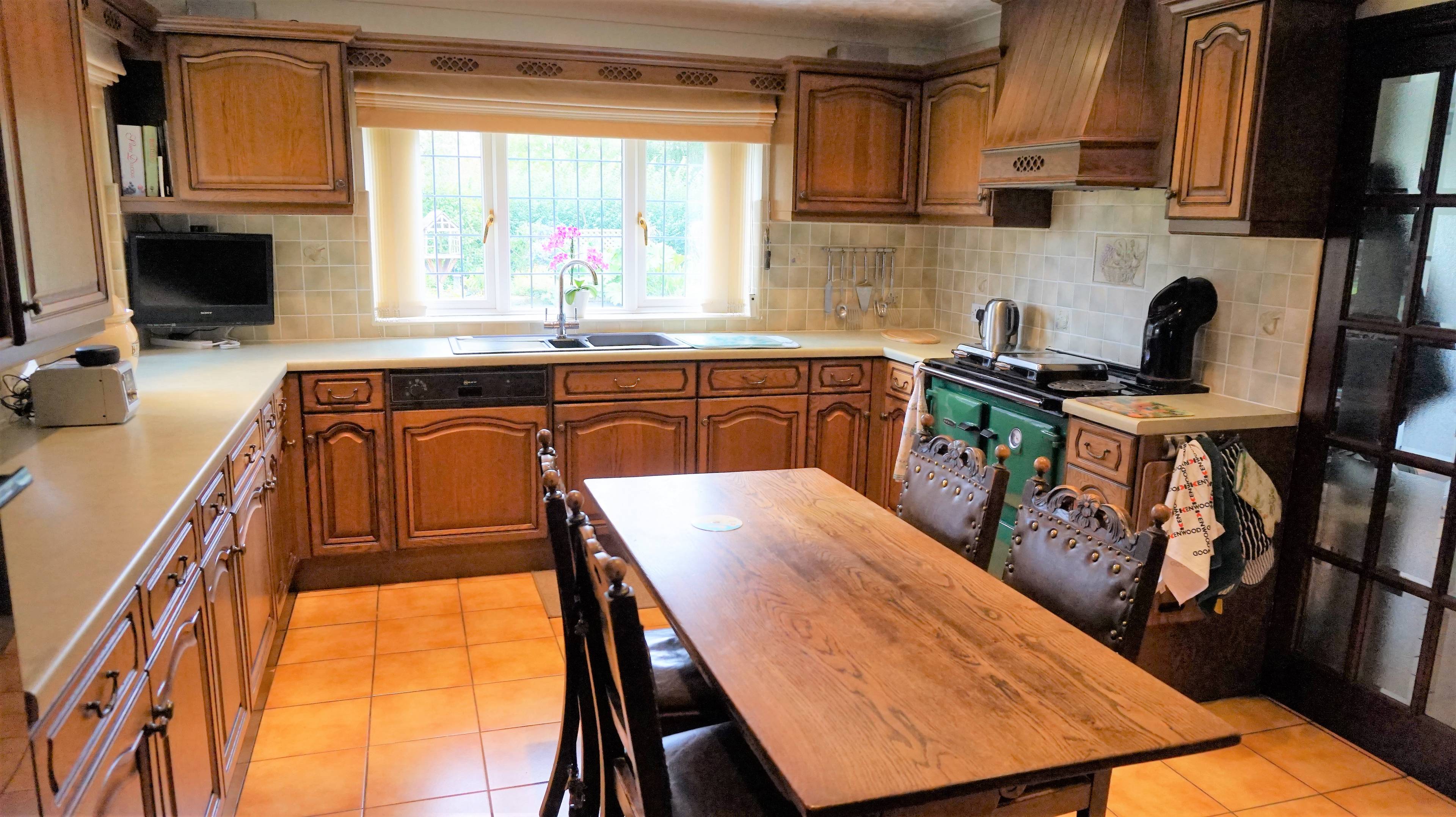 Kitchen/Breakfast