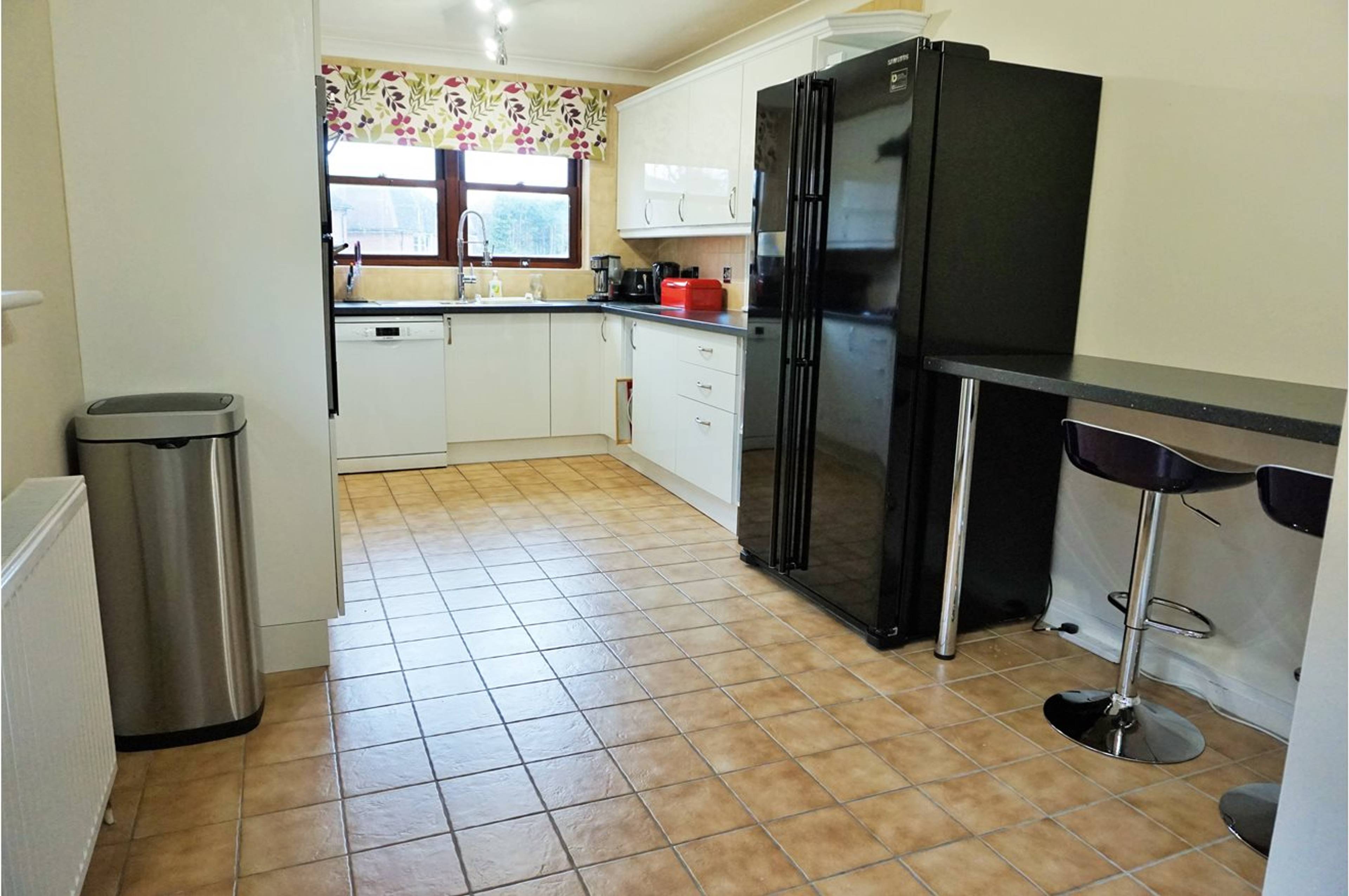 Kitchen / Breakfast