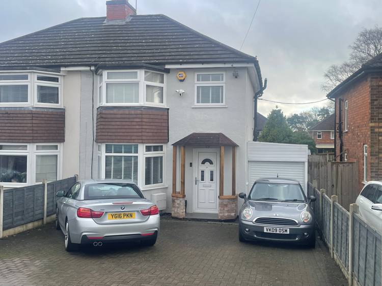 3 bedroom semi-detached house