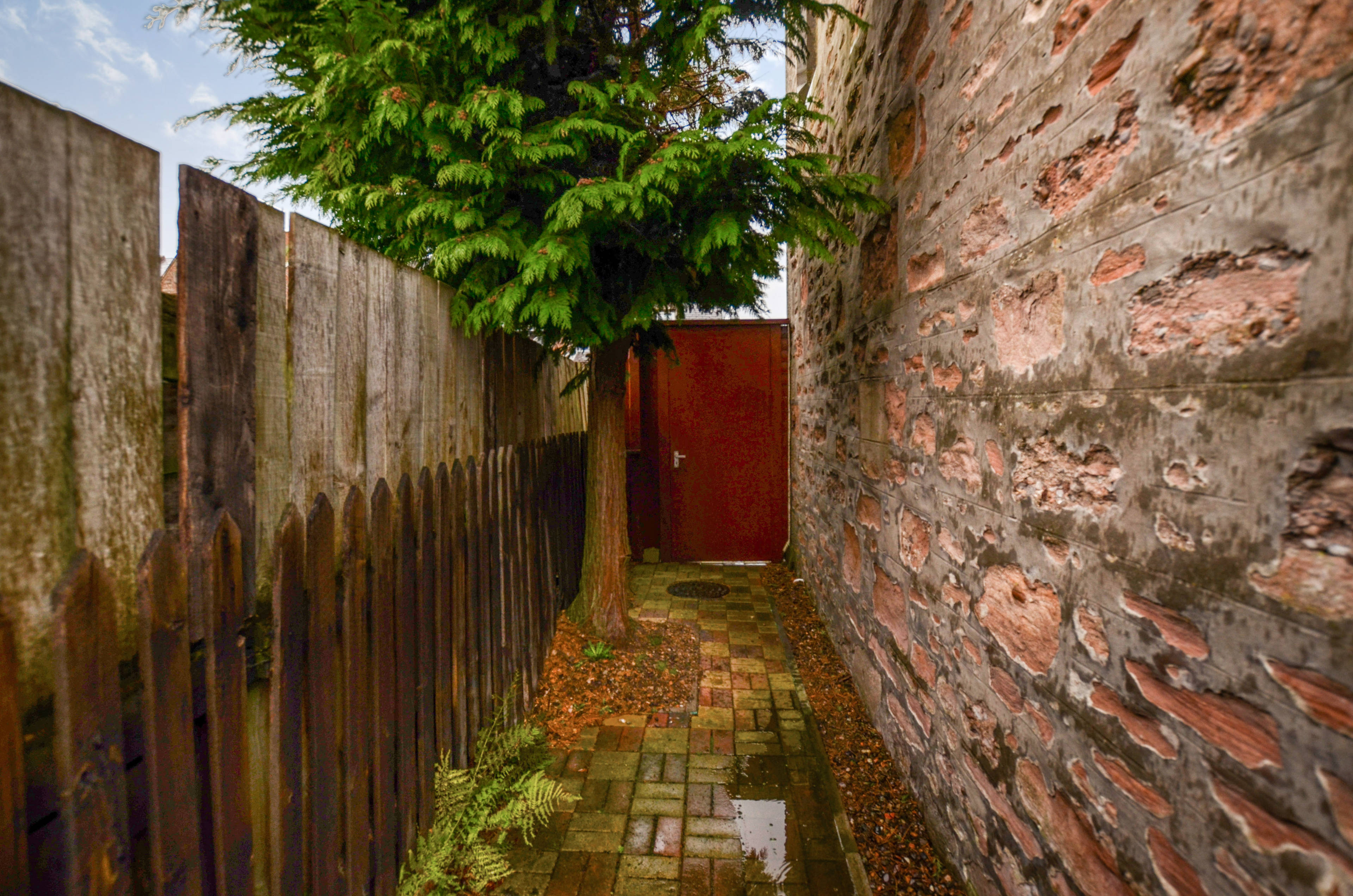 Side Passage