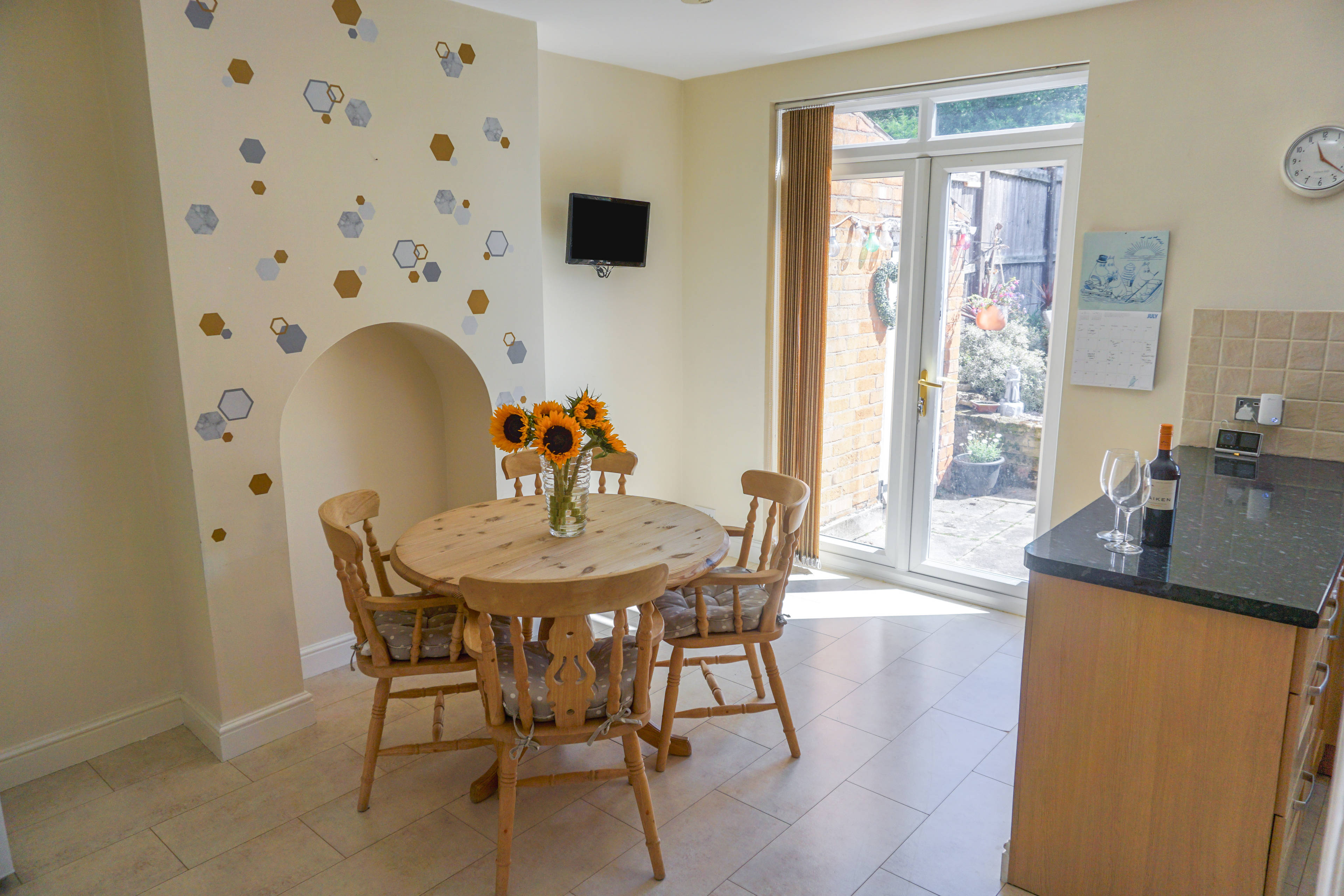 Kitchen/Dining Room