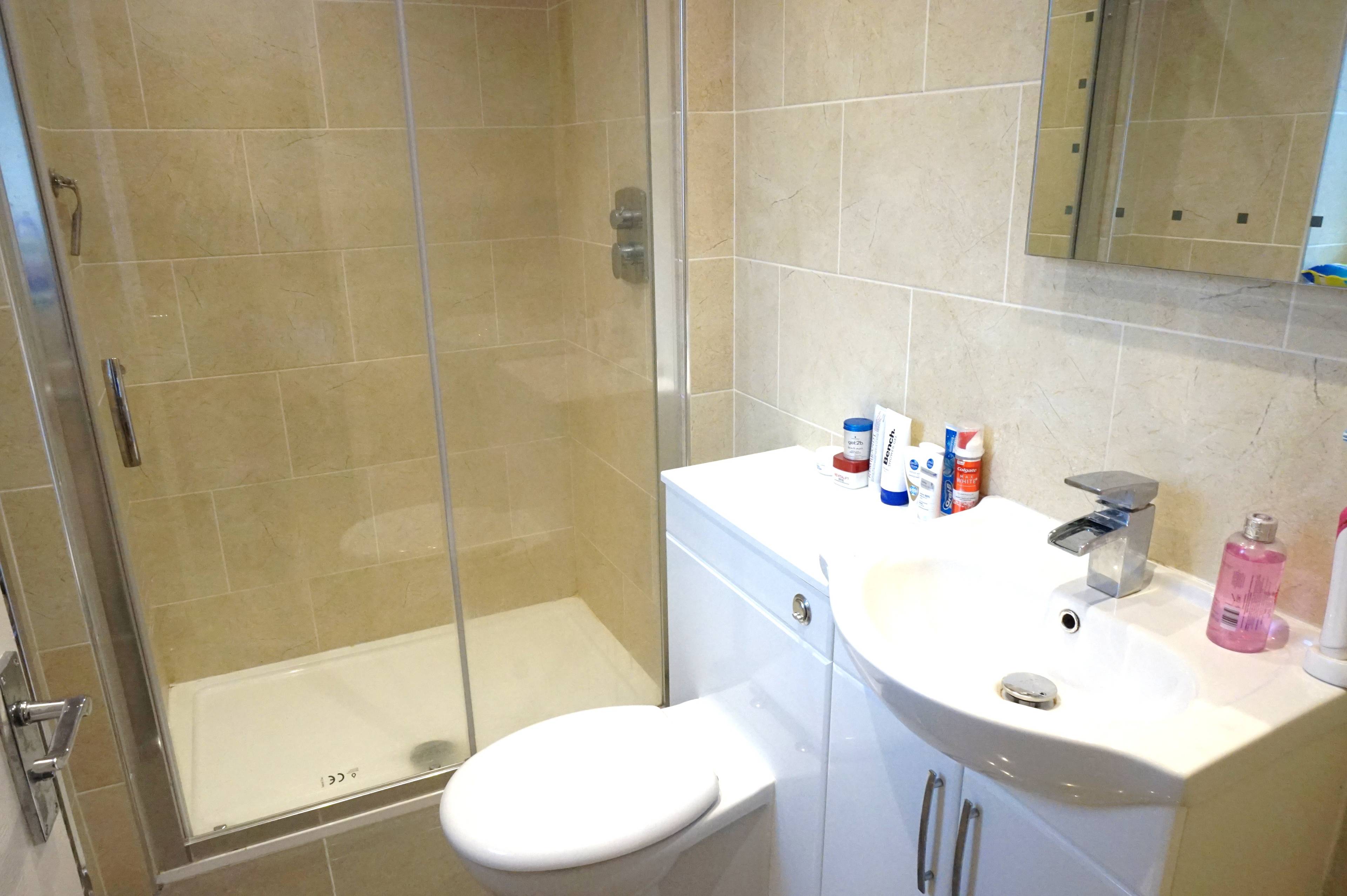 Master En-suite