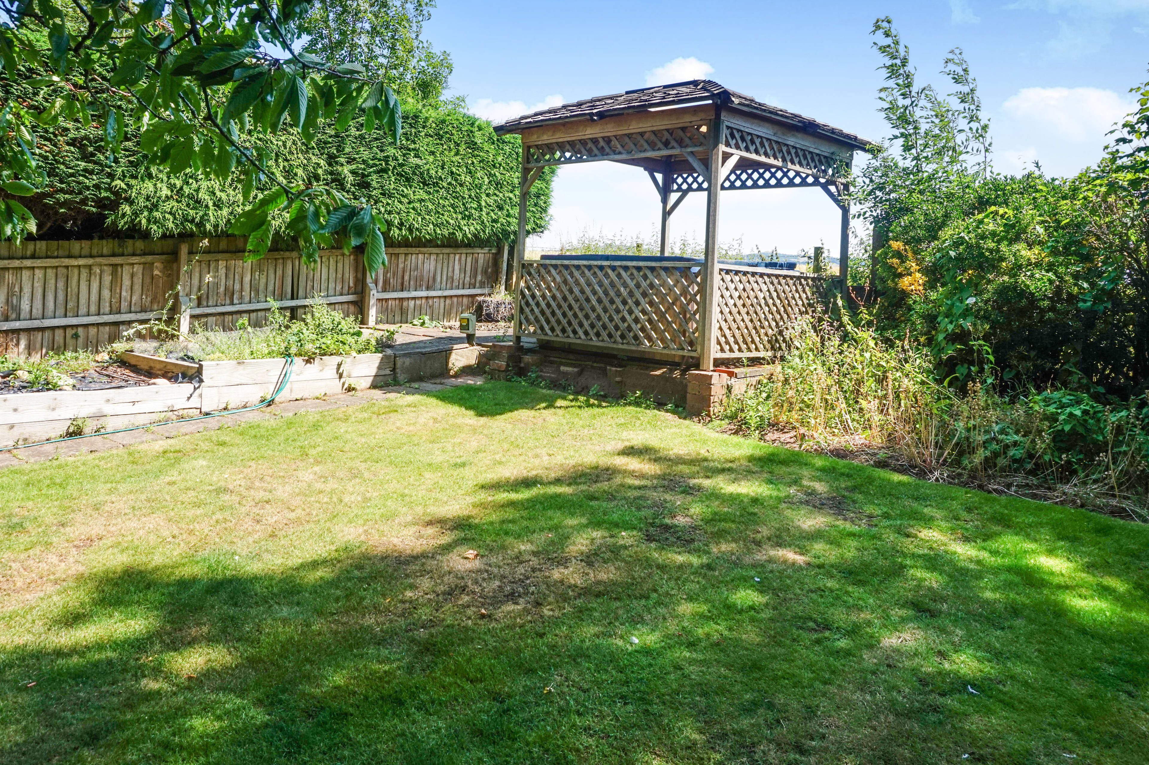 Garden Hut