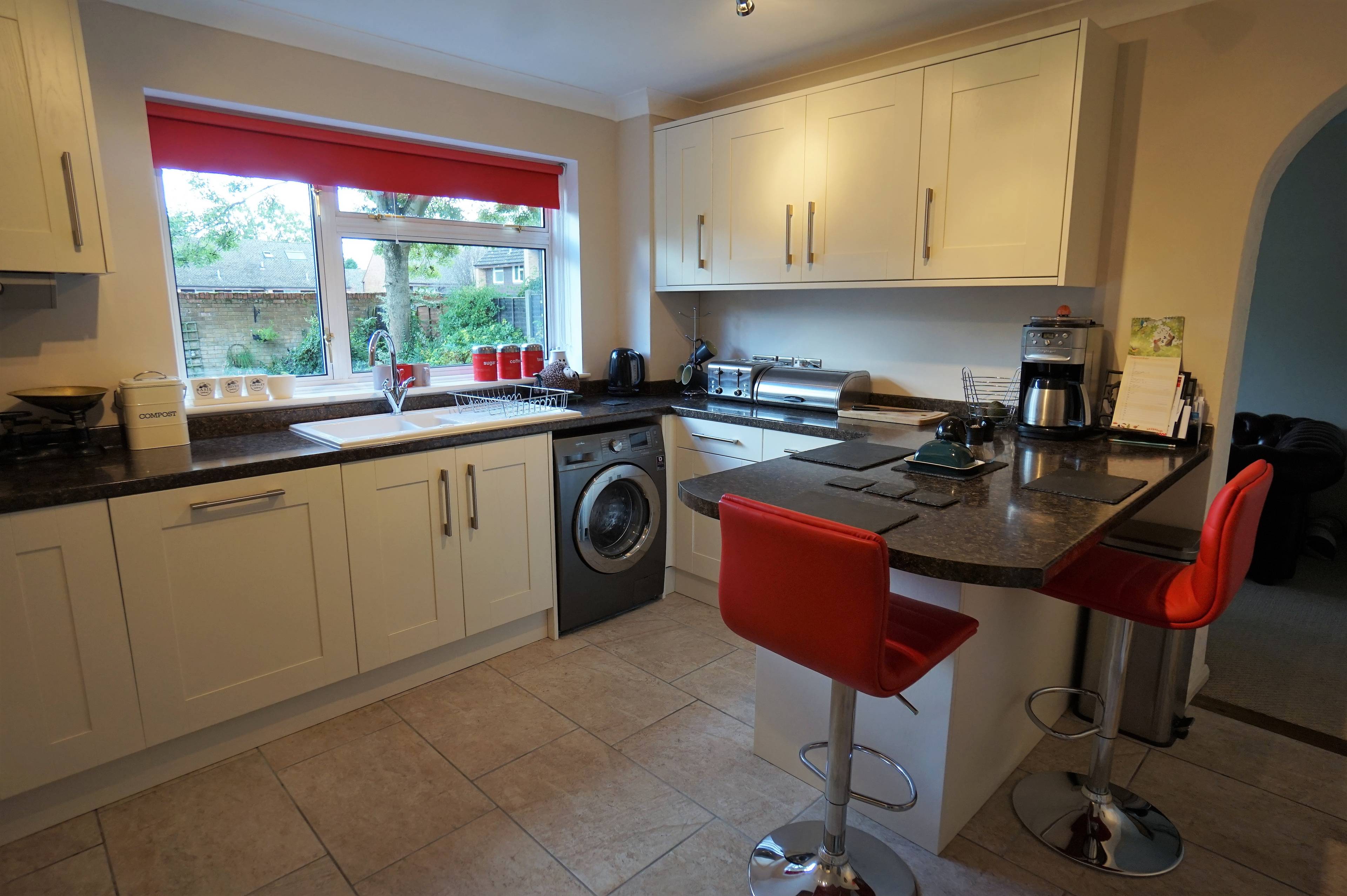 Kitchen / Breakfast