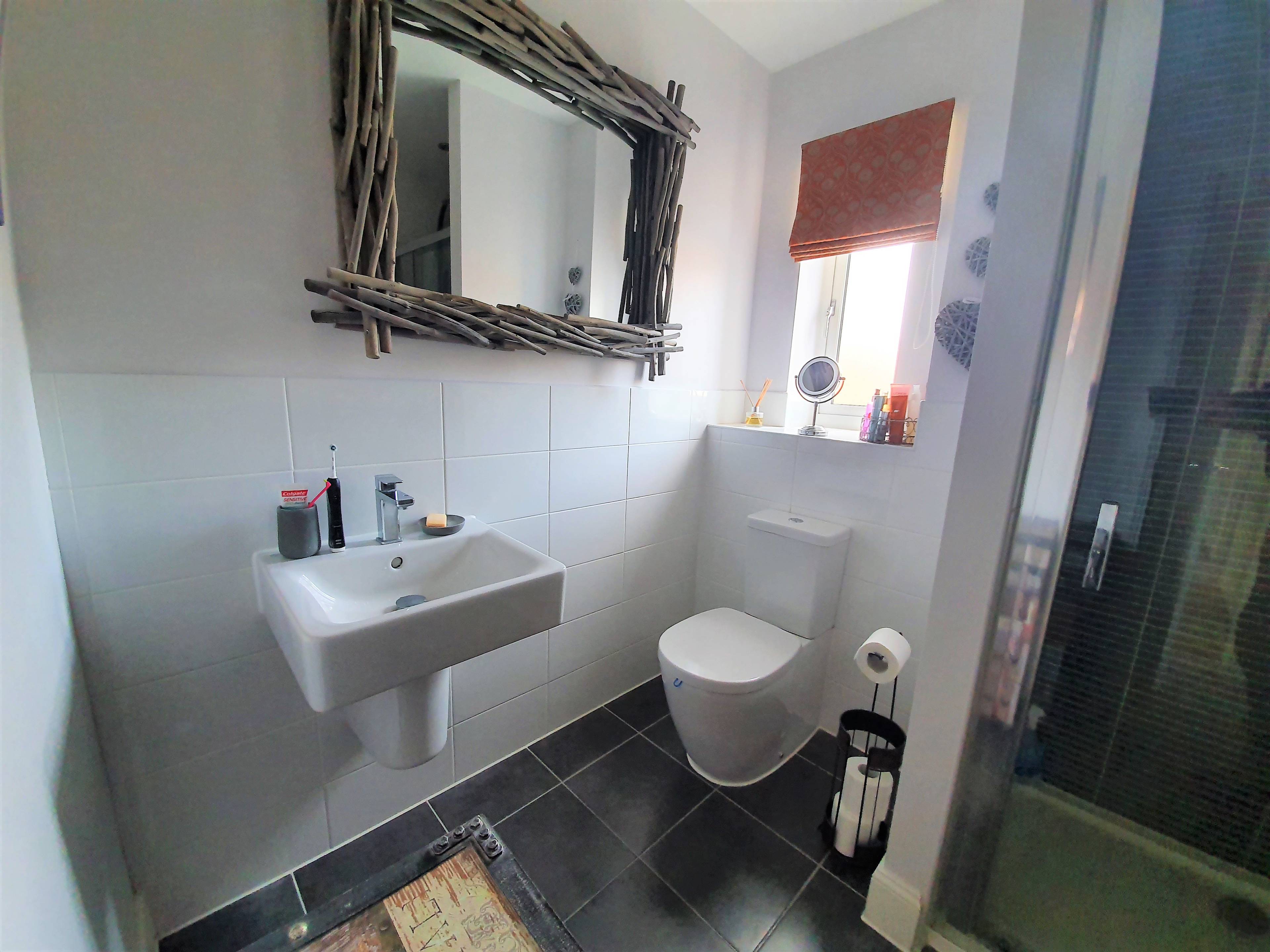 Master En-suite