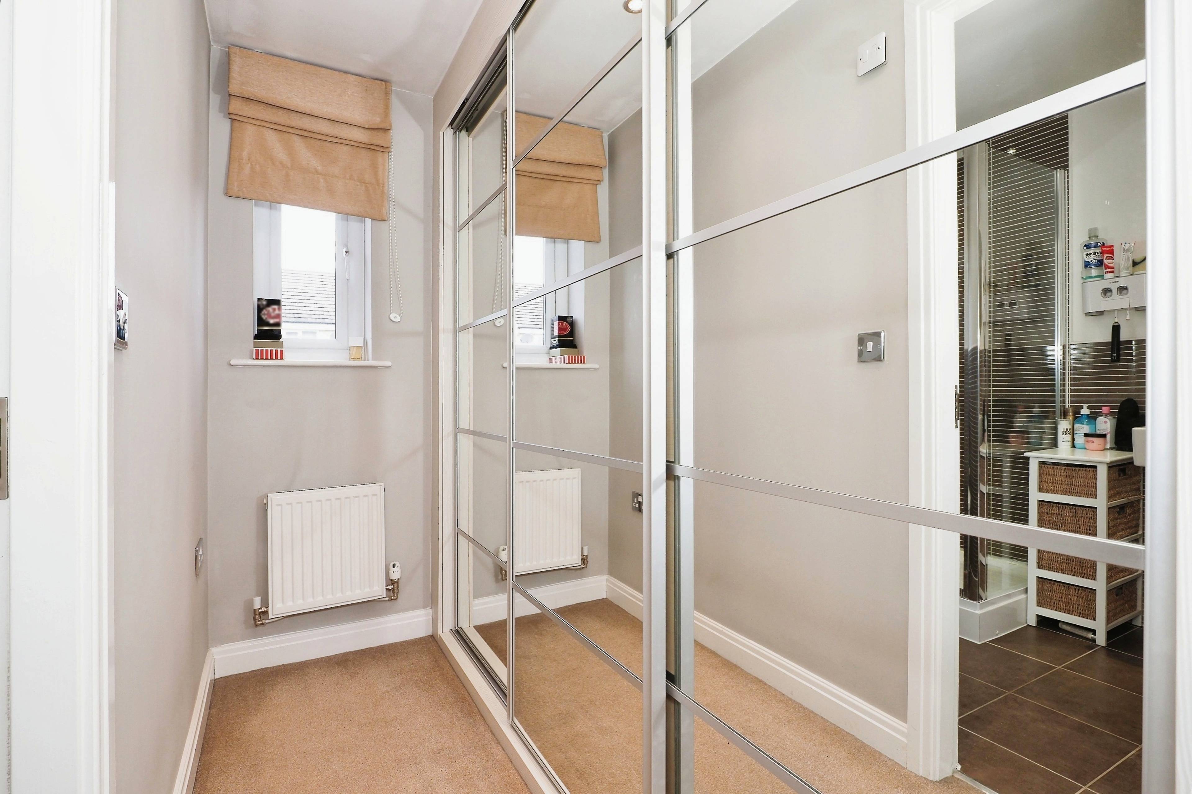 Walk-in Wardrobe