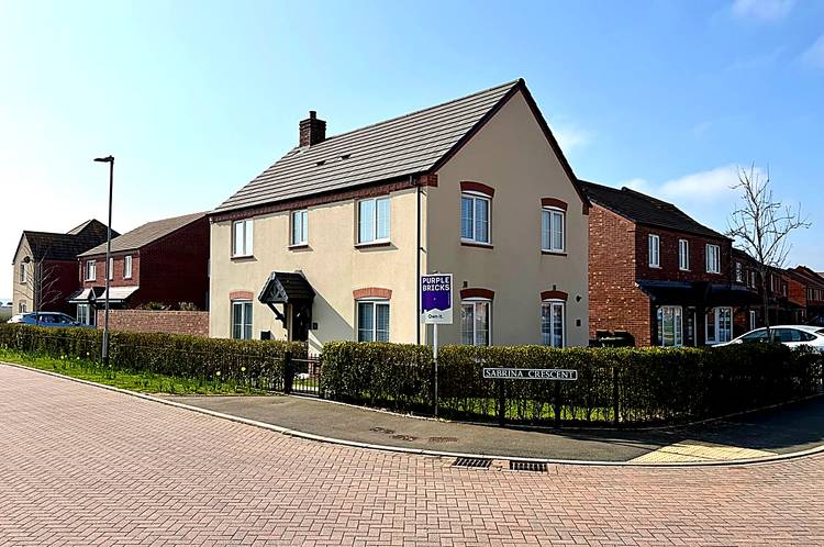 4 bedroom detached house