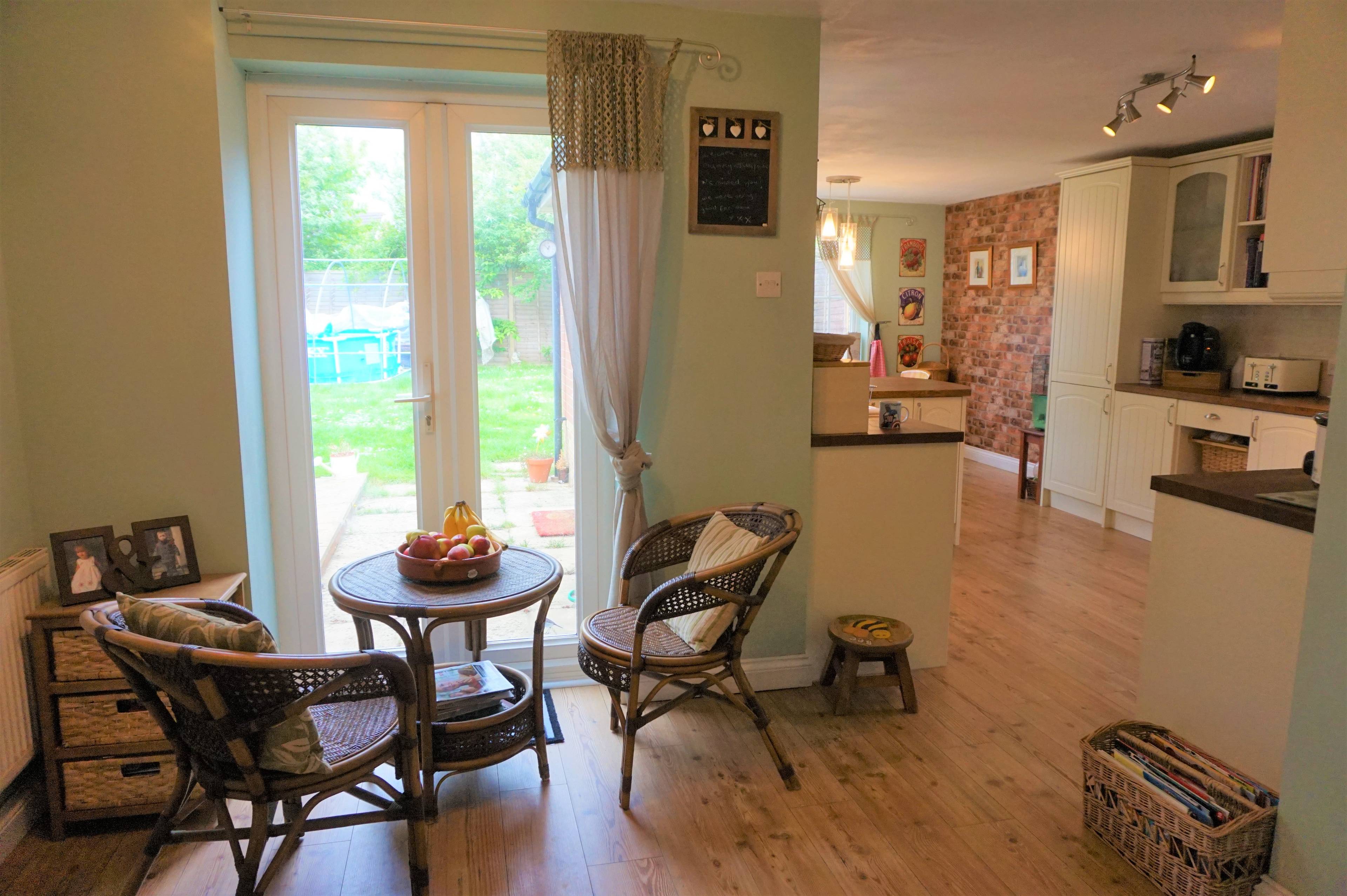 Kitchen/Breakfast