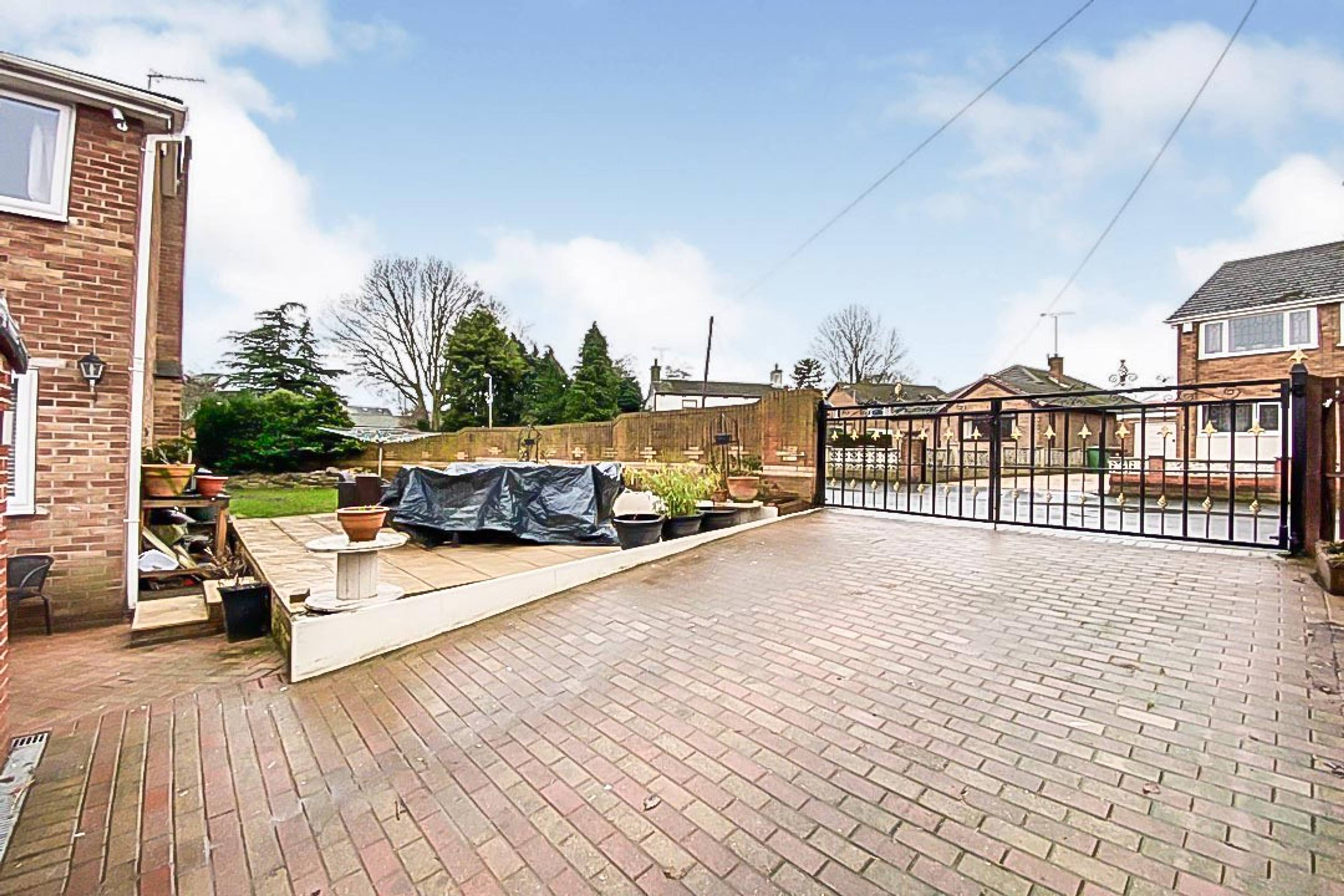 Gated Driveway