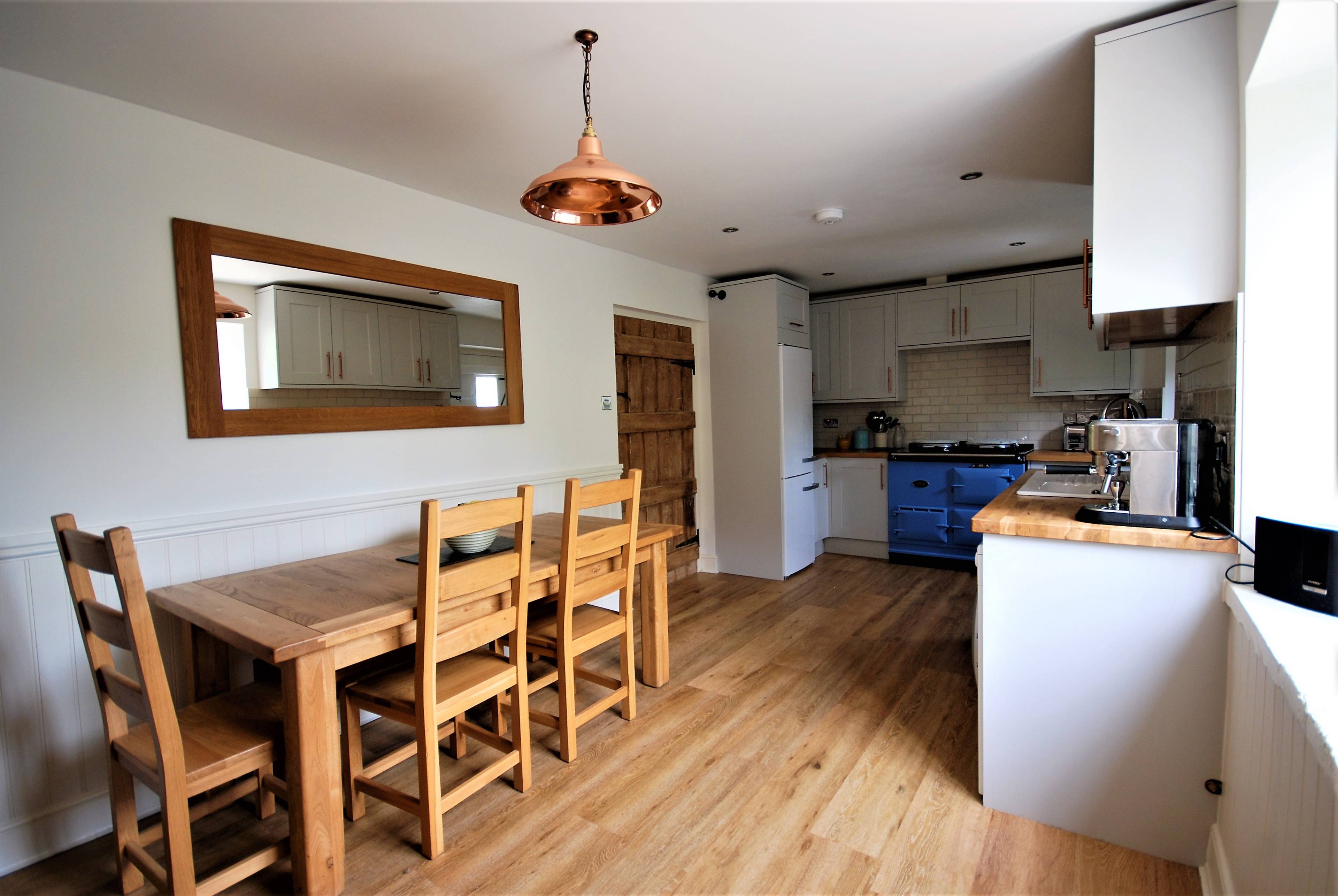 Kitchen/Breakfast