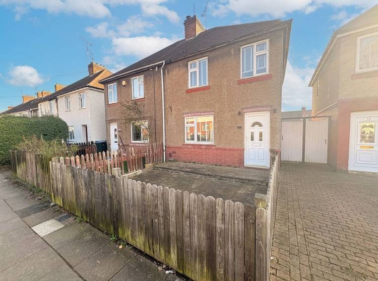 3 bedroom semi-detached house