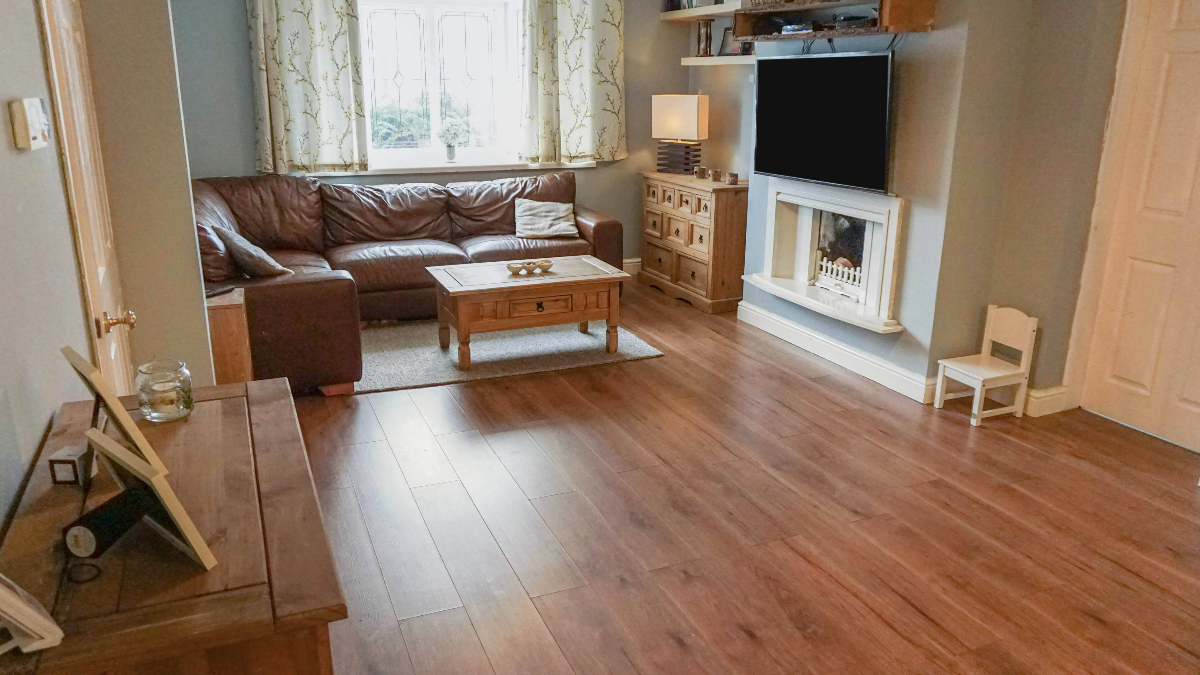 Lounge/Dining Room