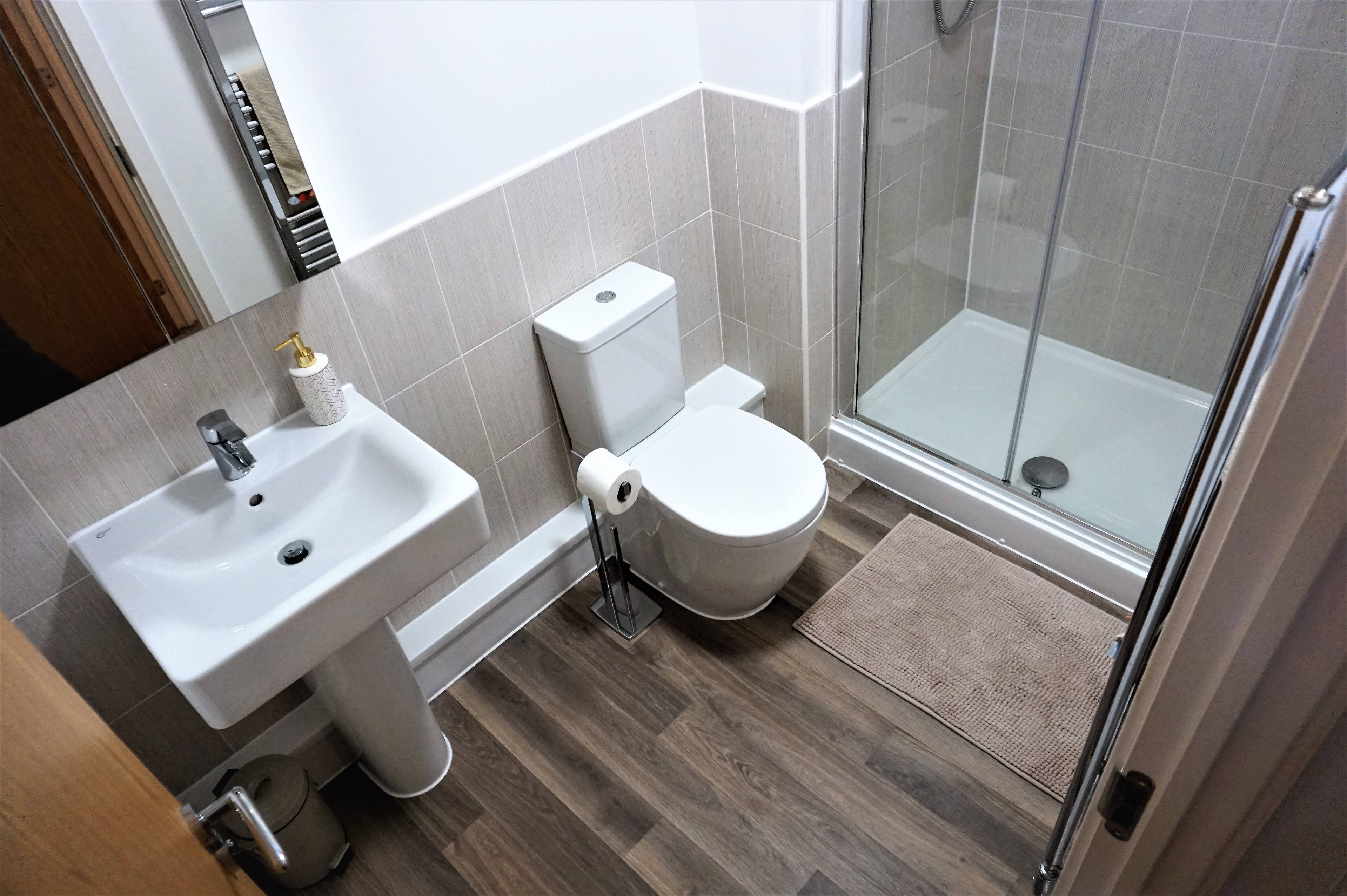 Master En-suite