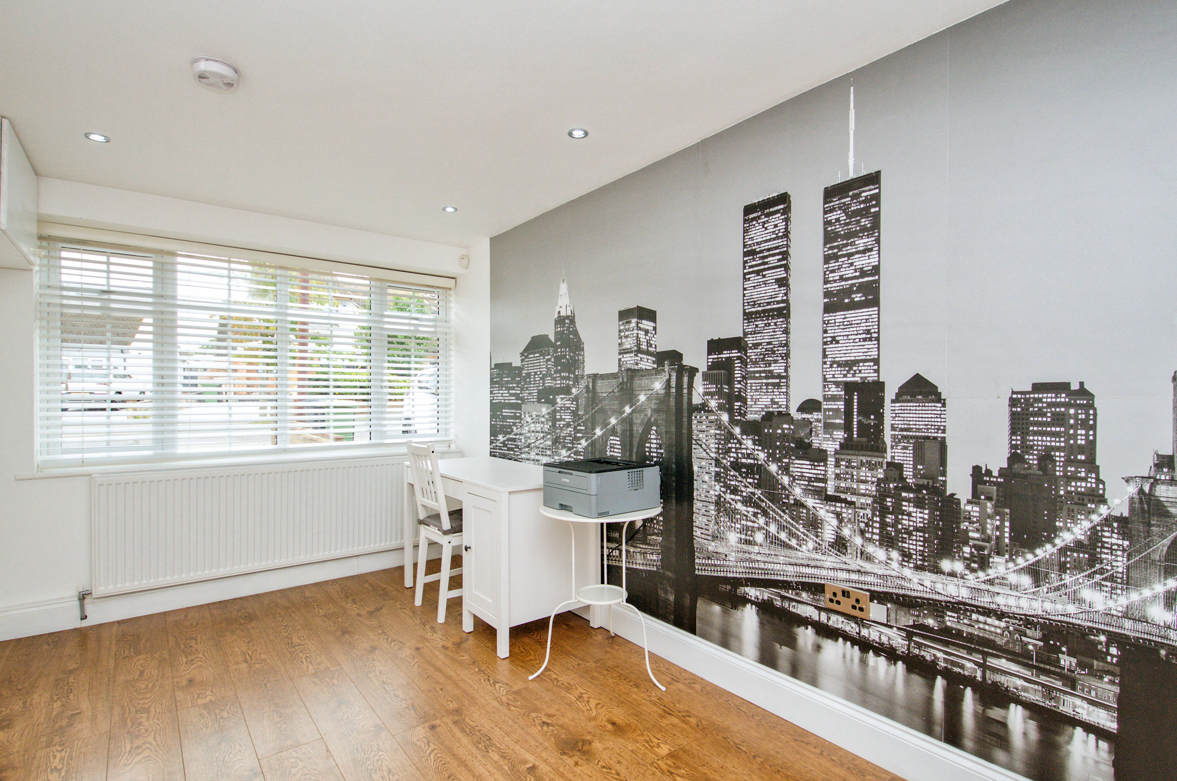 Reception/Bedroom