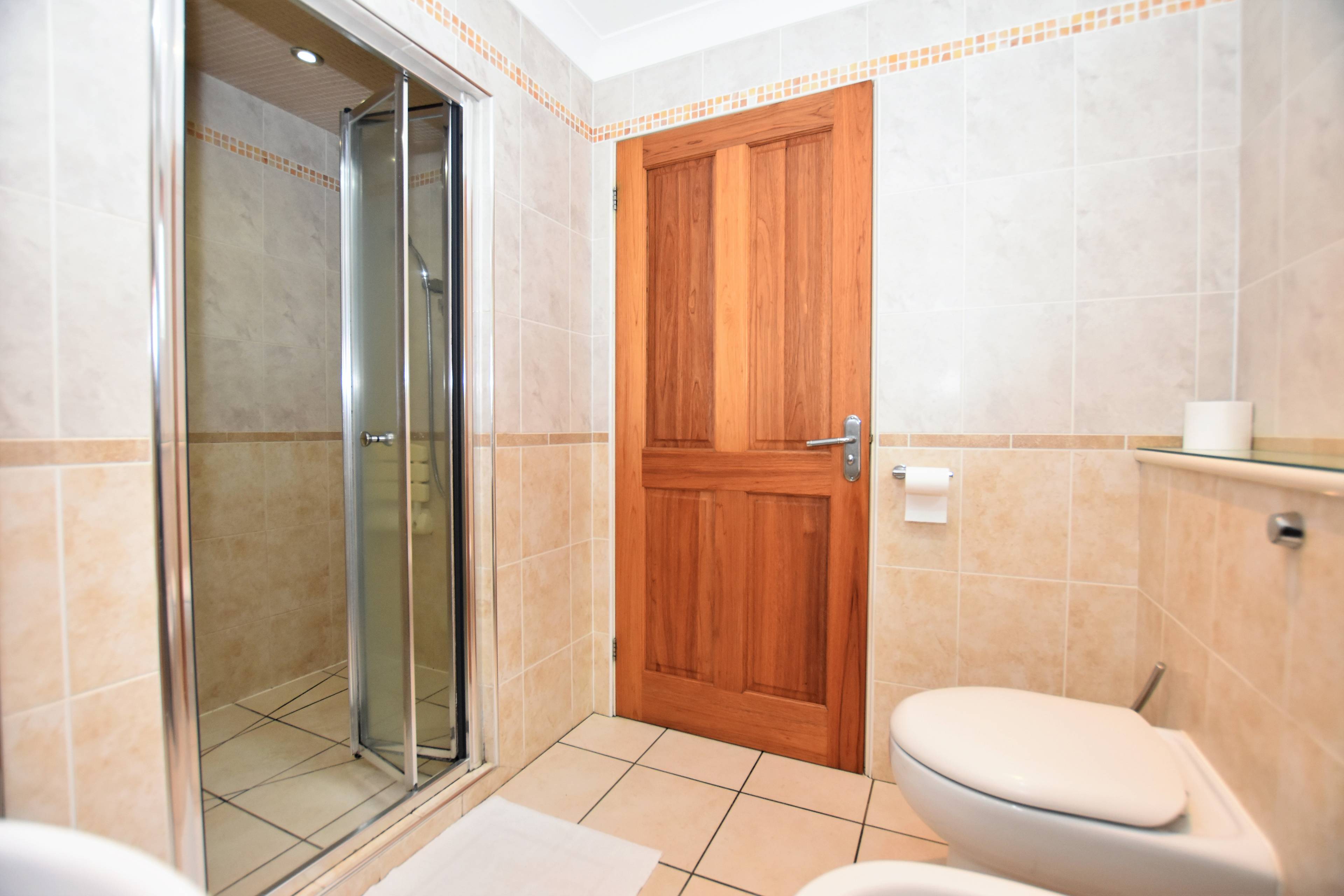 Master En-suite