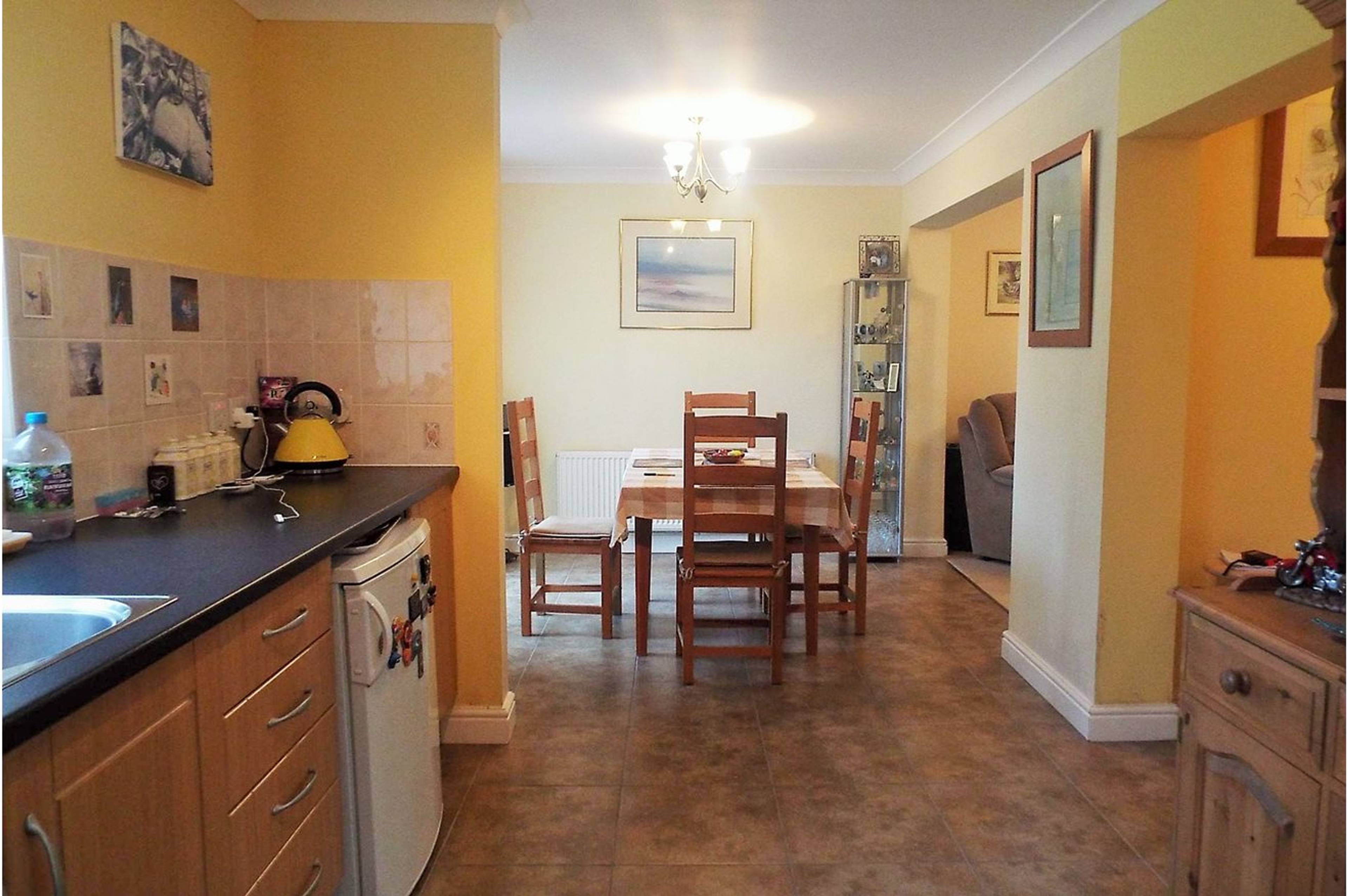 Kitchen / Diner