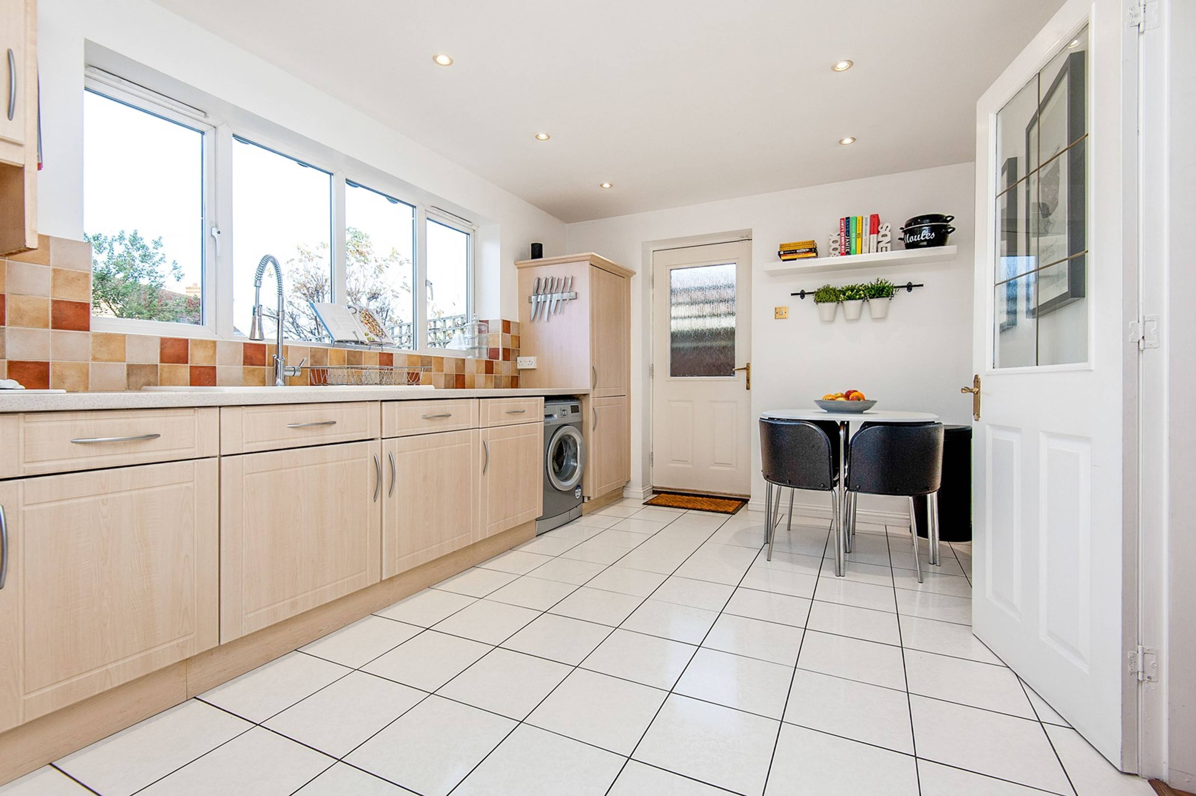 Kitchen/Breakfast