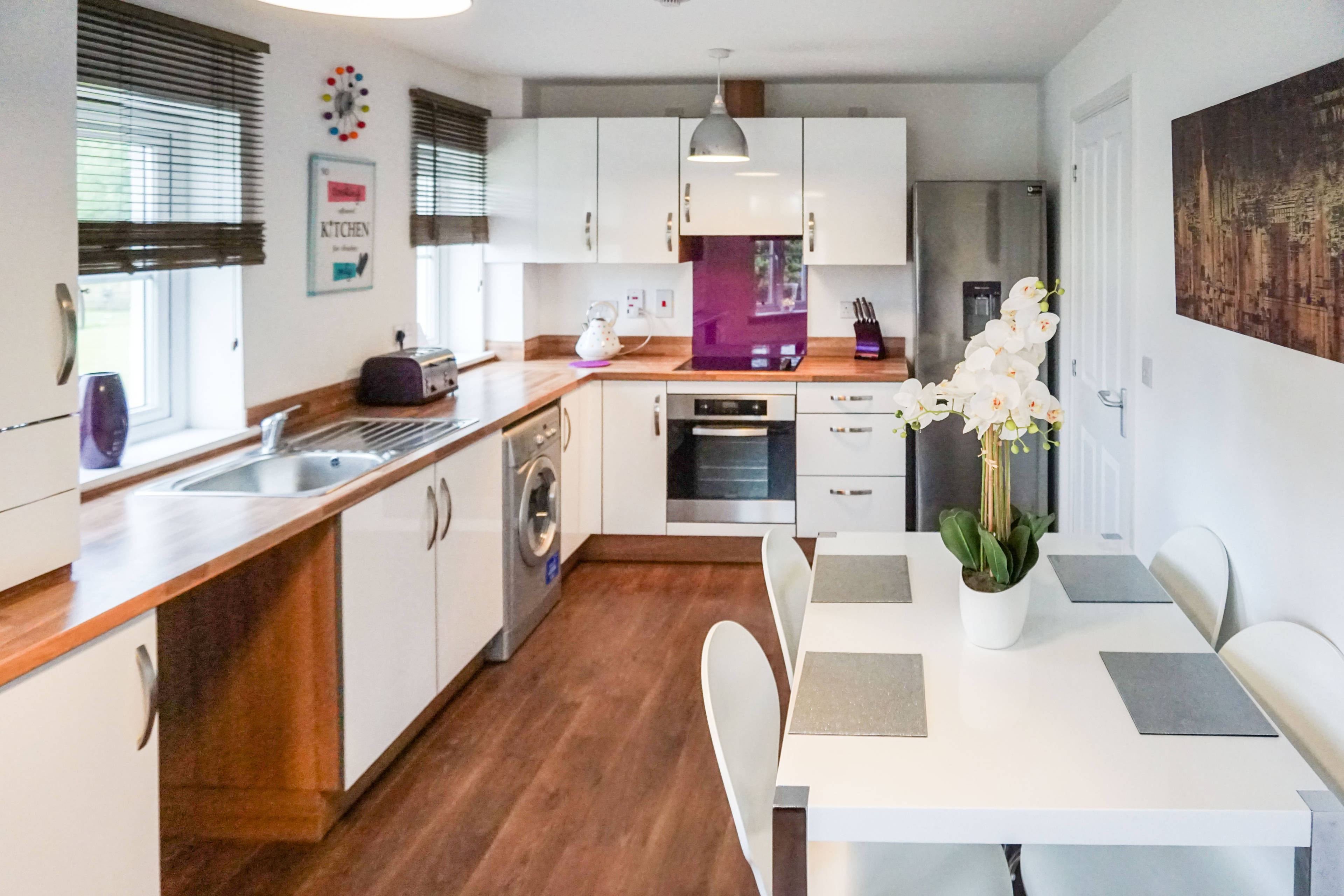 Kitchen/Dining Room