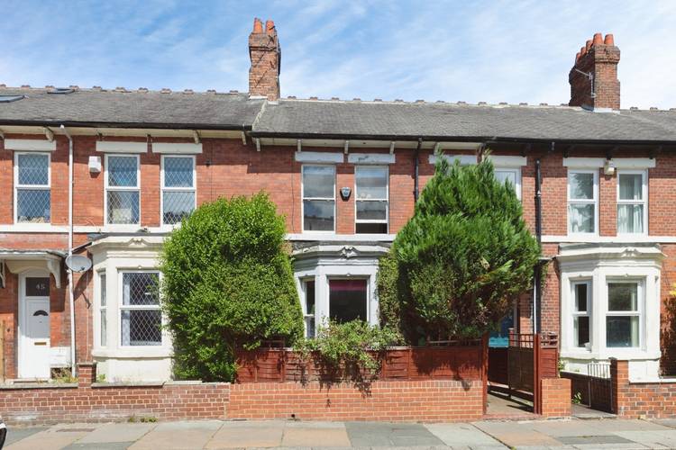 3 bedroom semi-detached house