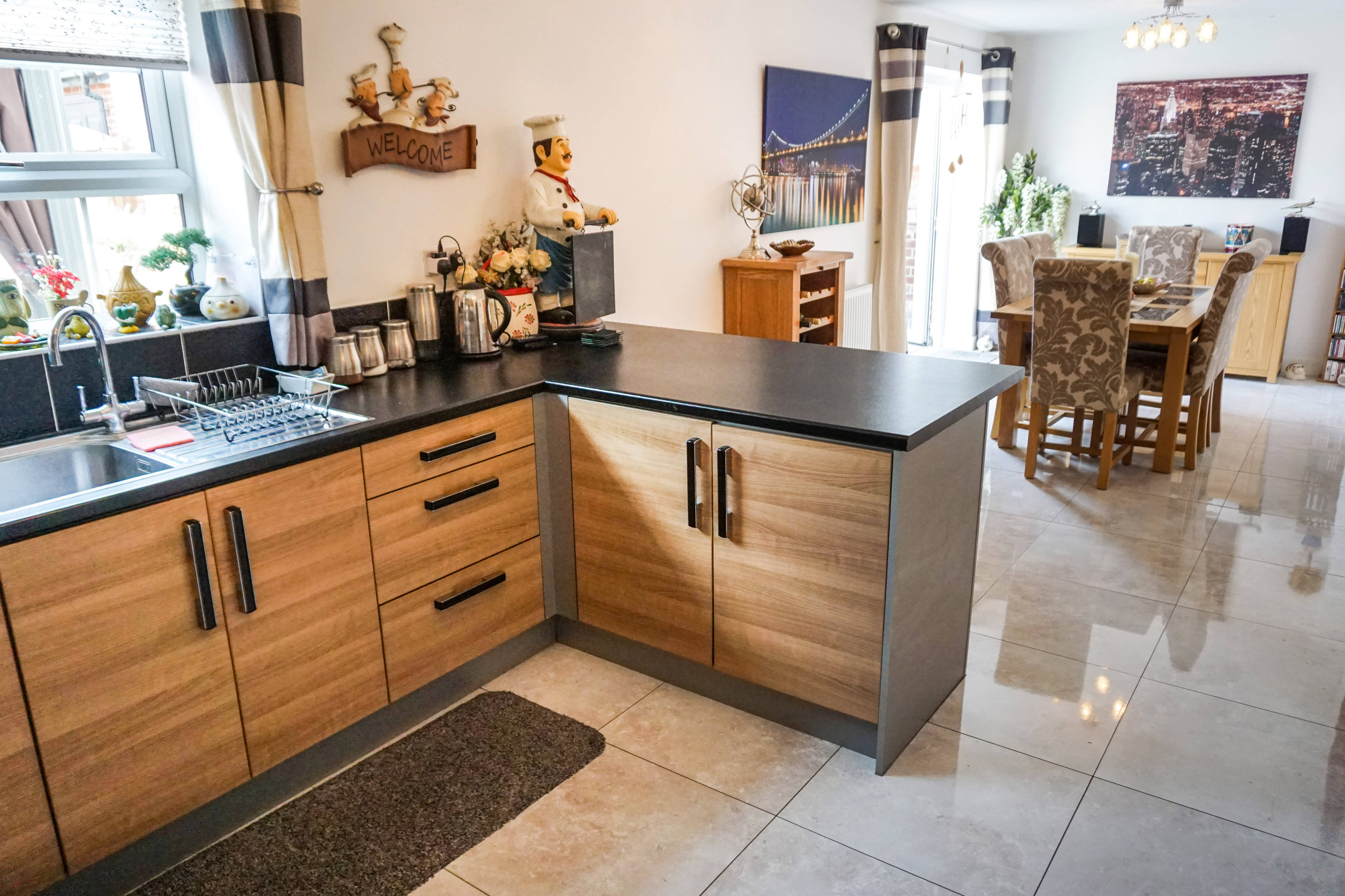 Kitchen/Breakfast