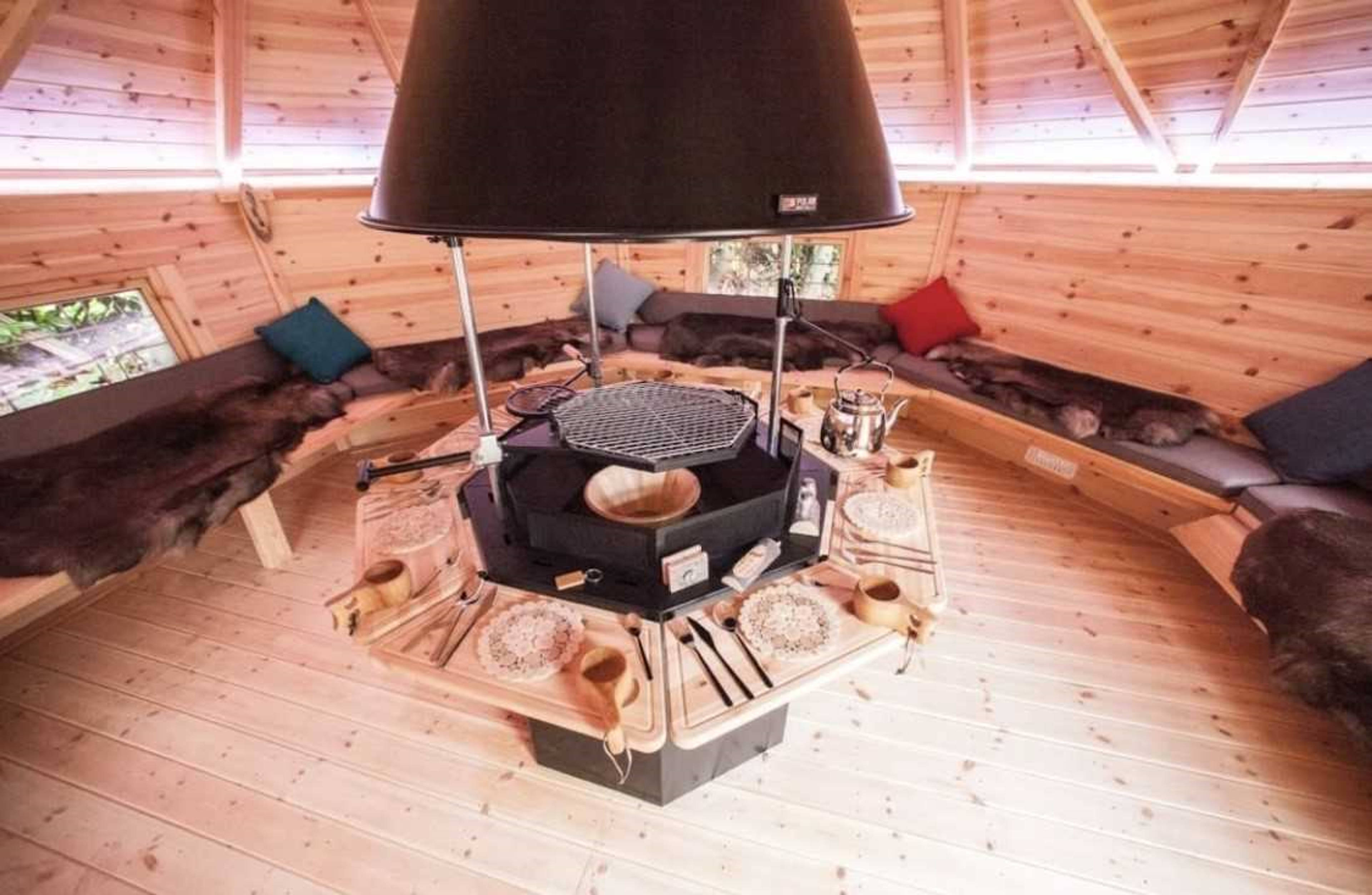 Log Cabin