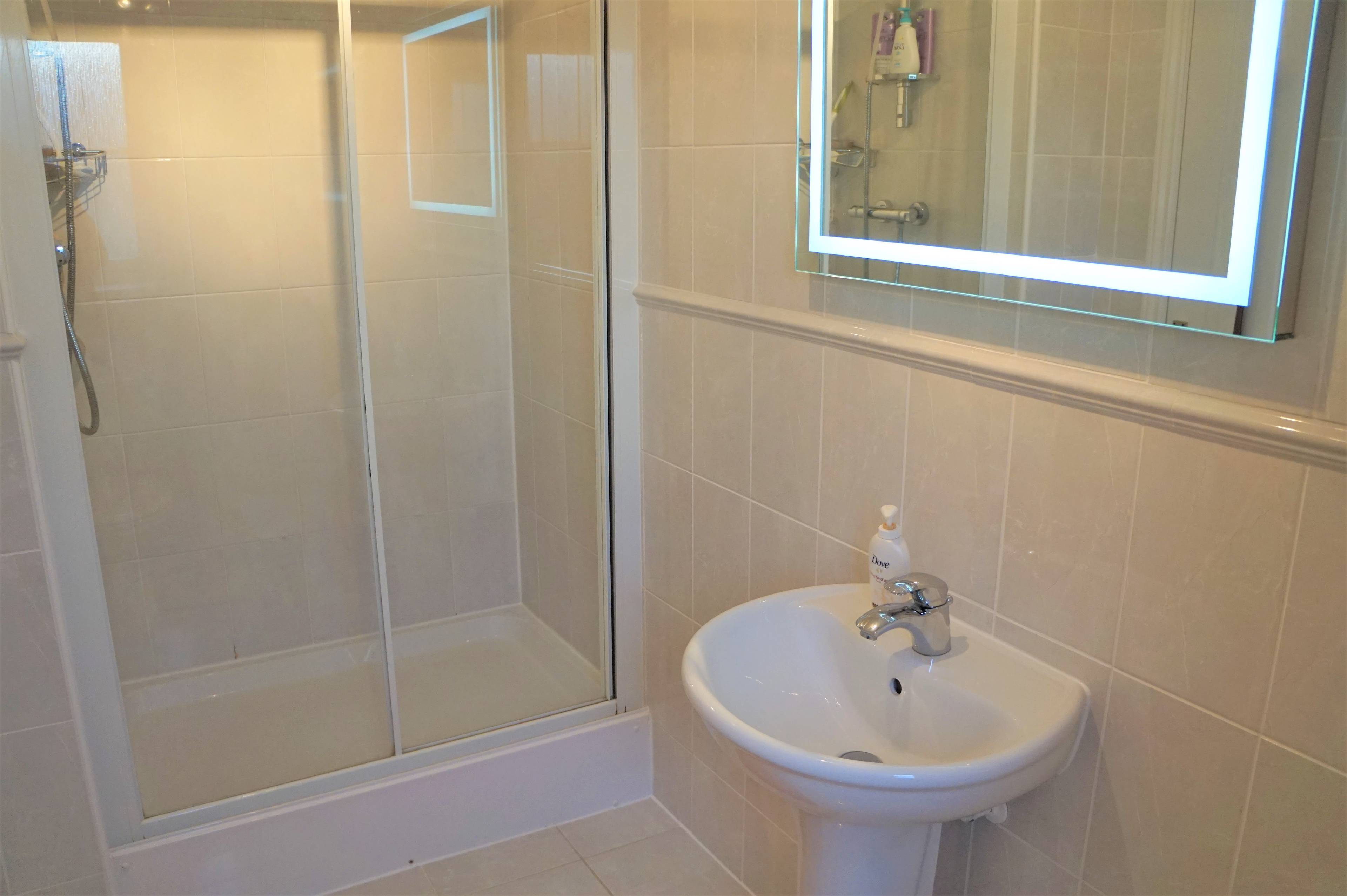 Master En-suite