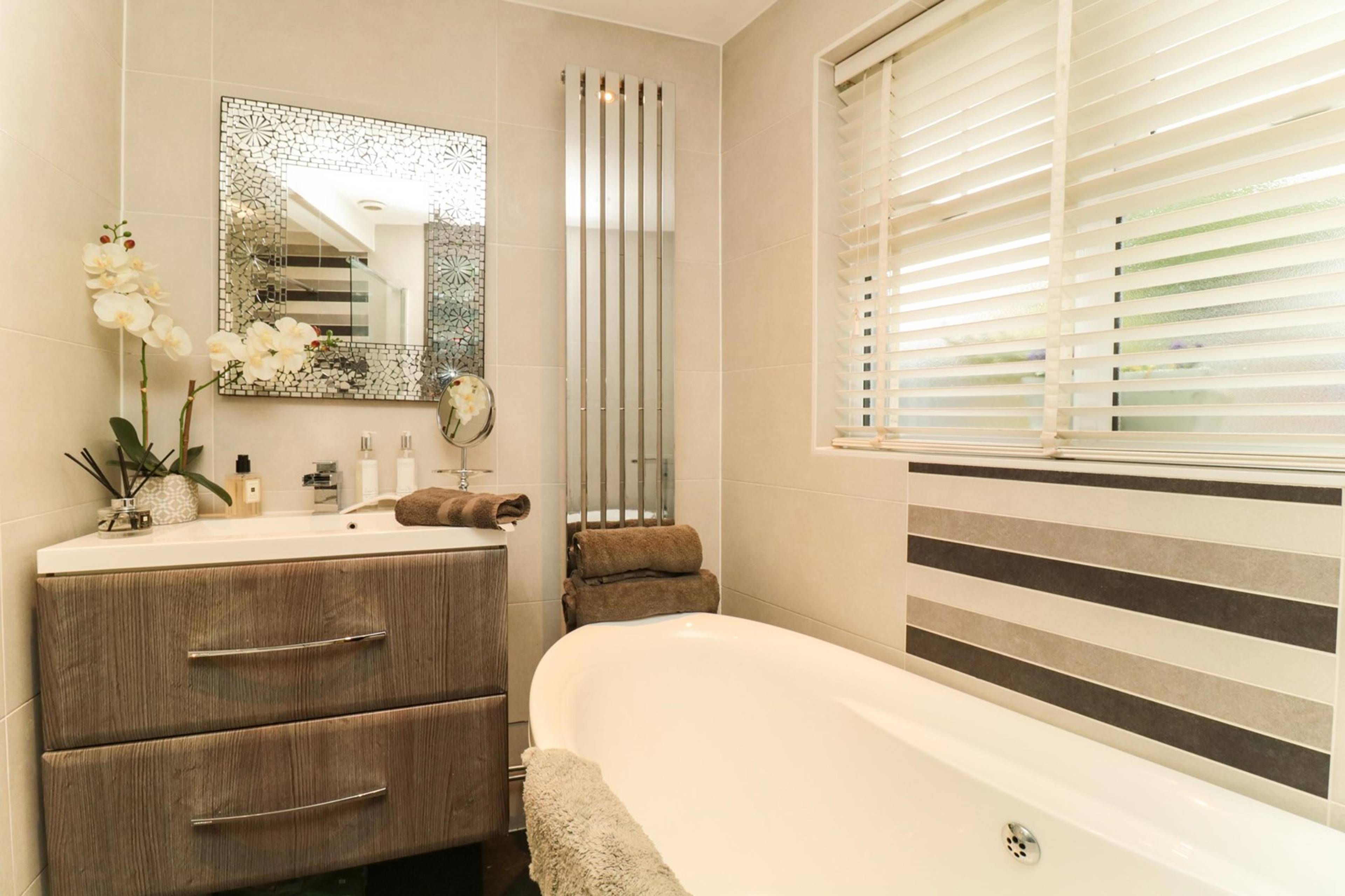Downstairs Bathroom