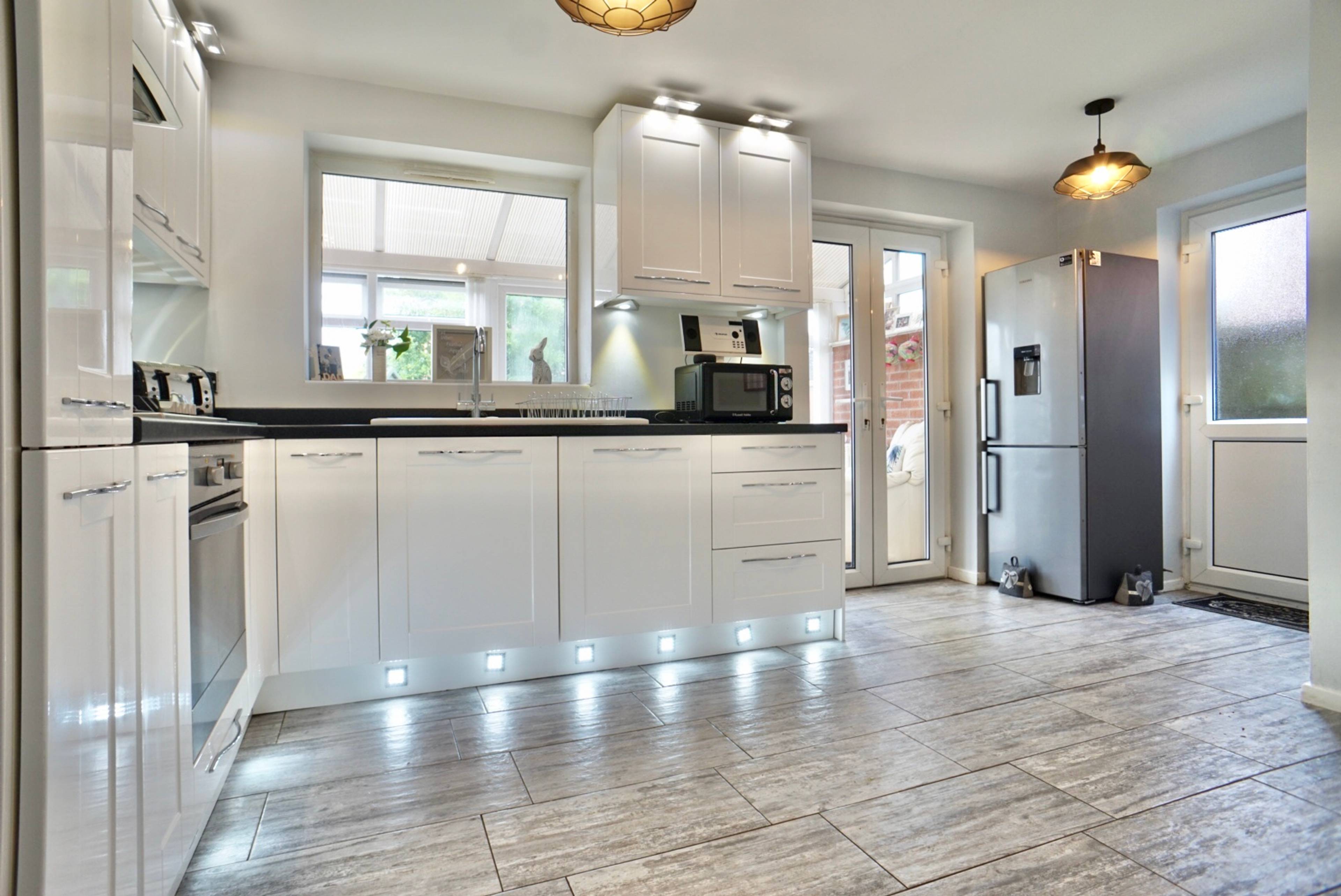 Kitchen/Breakfast