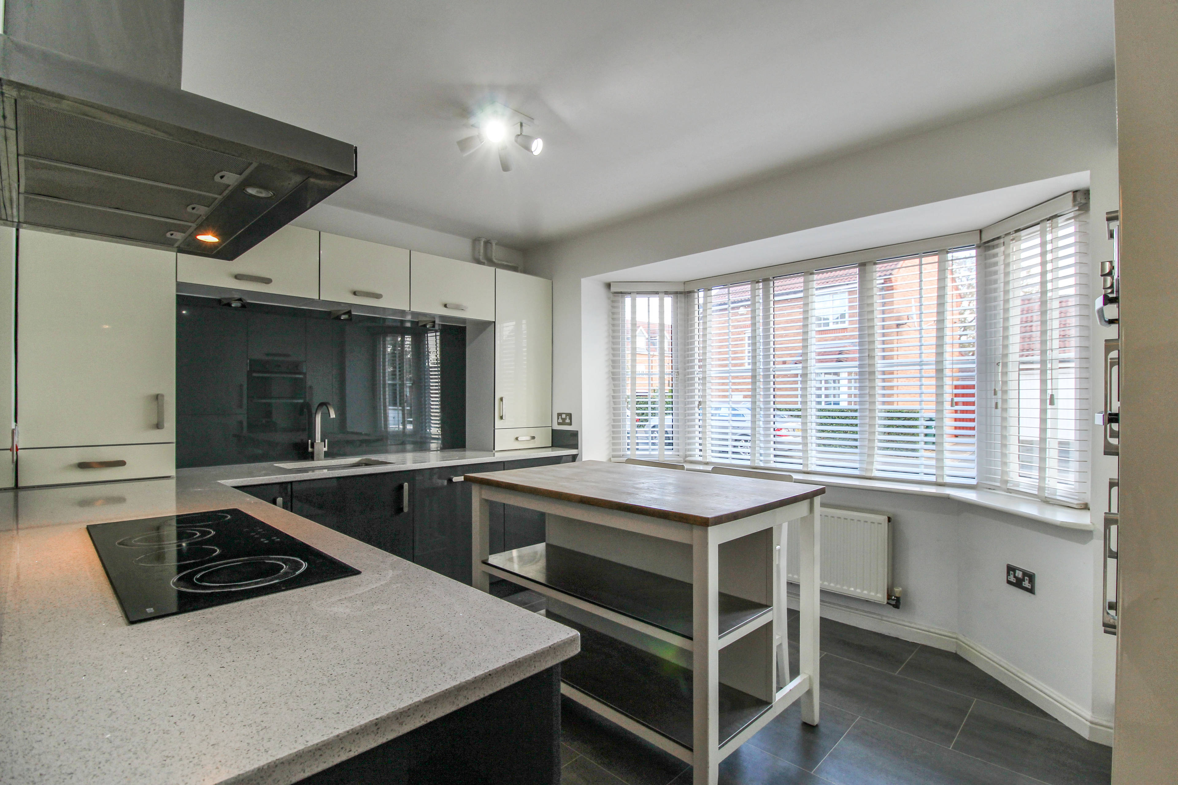Kitchen/Breakfast