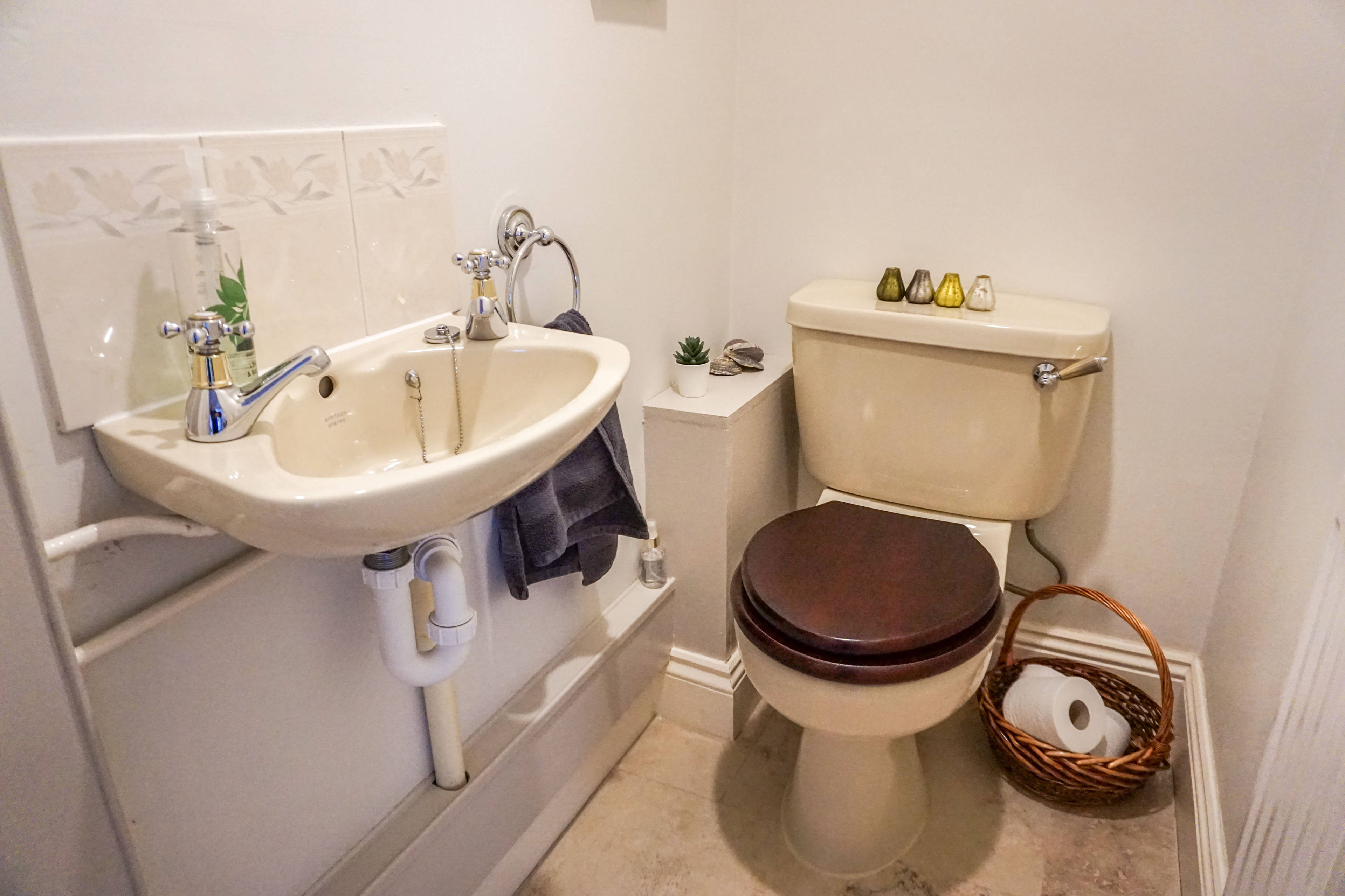 Downstairs Cloakroom