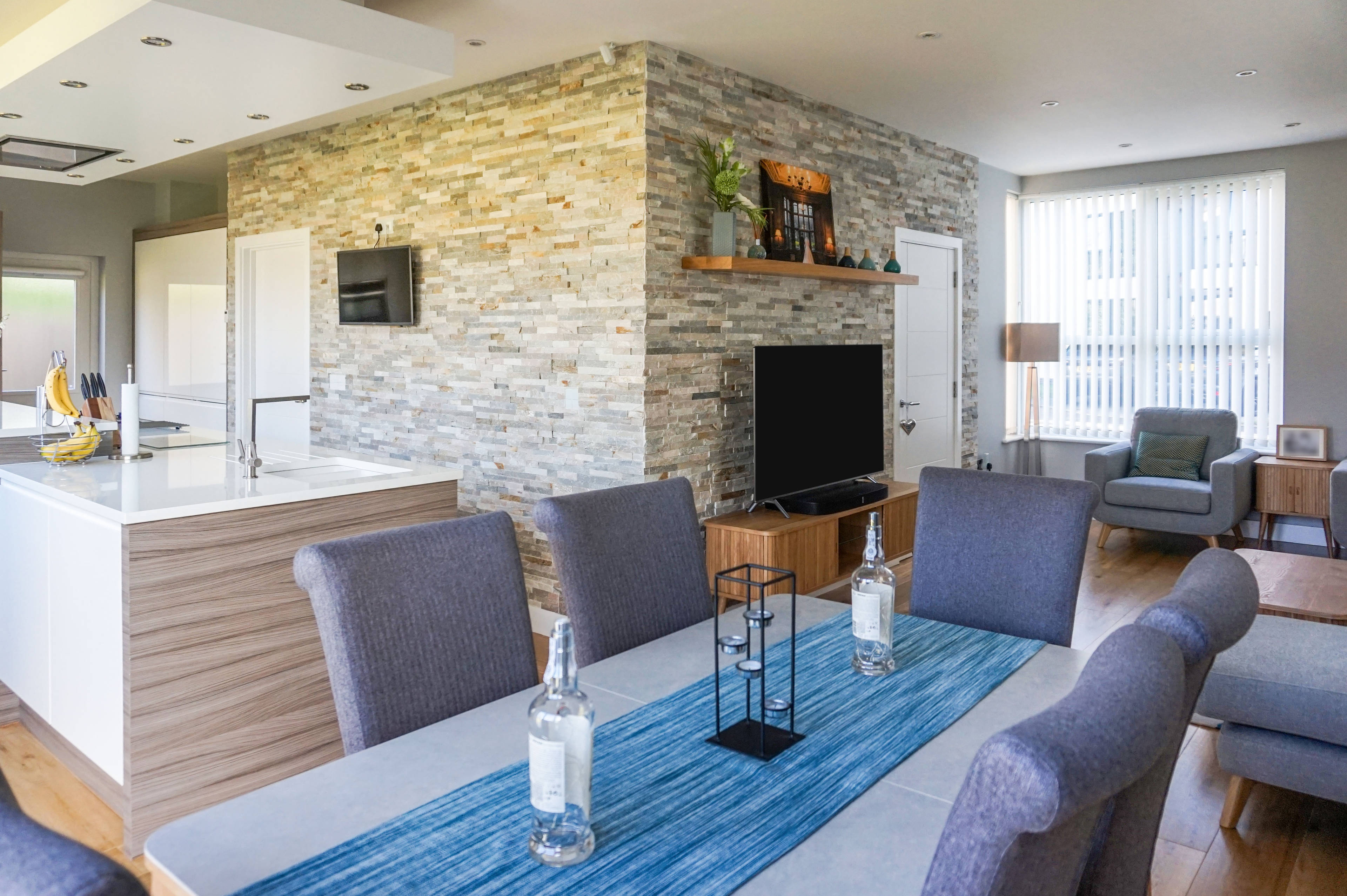 Living / Dining Room