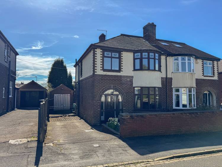 3 bedroom semi-detached house