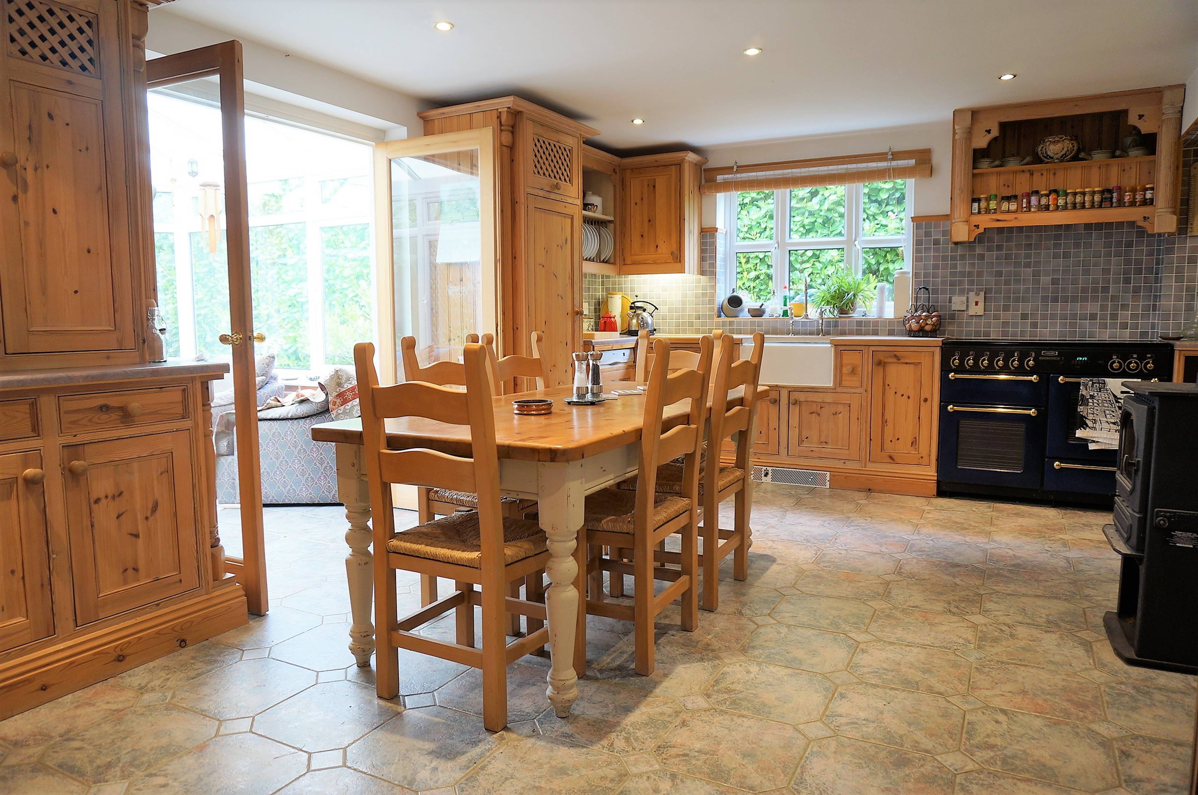 Kitchen / Diner