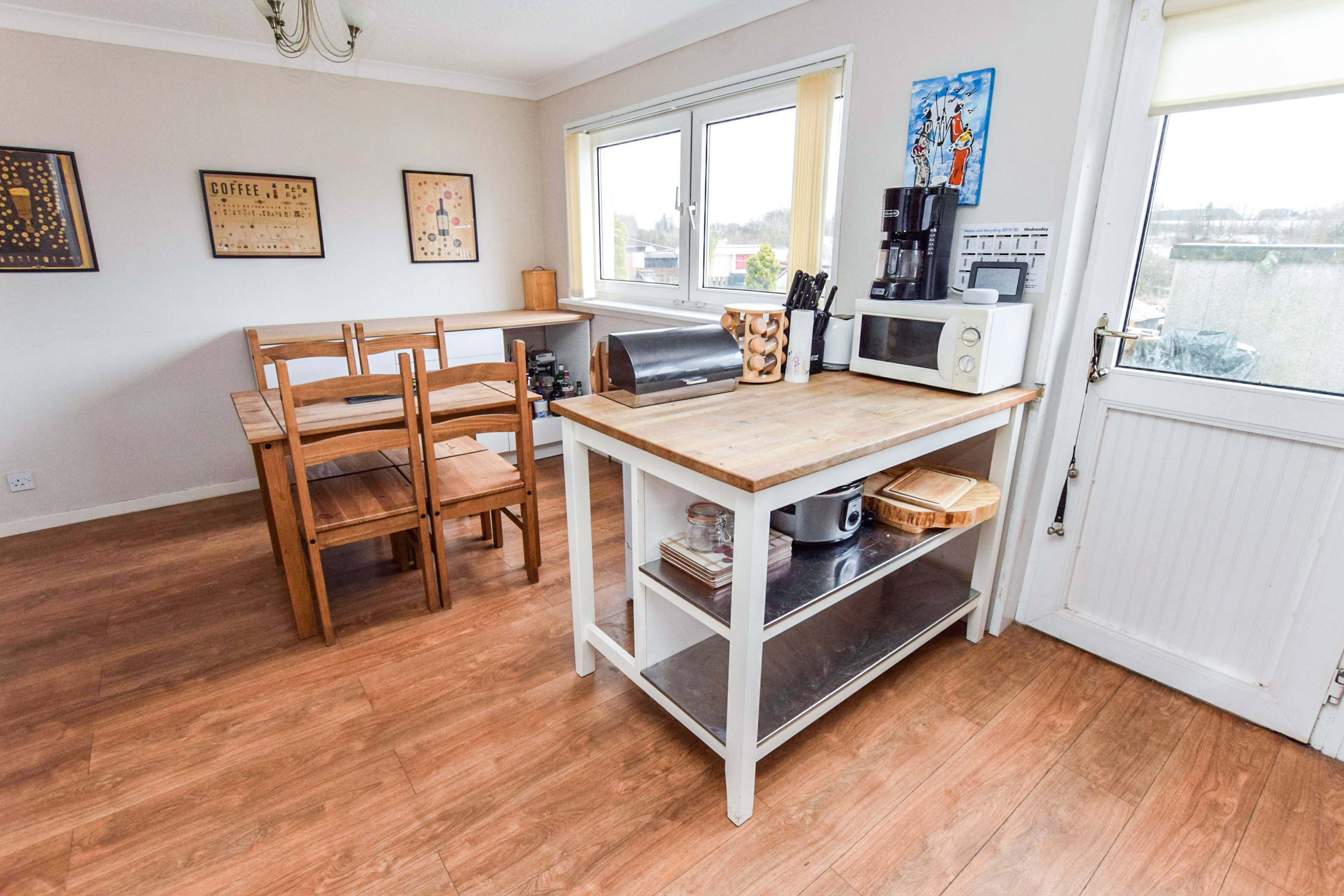 Kitchen/Dining Room