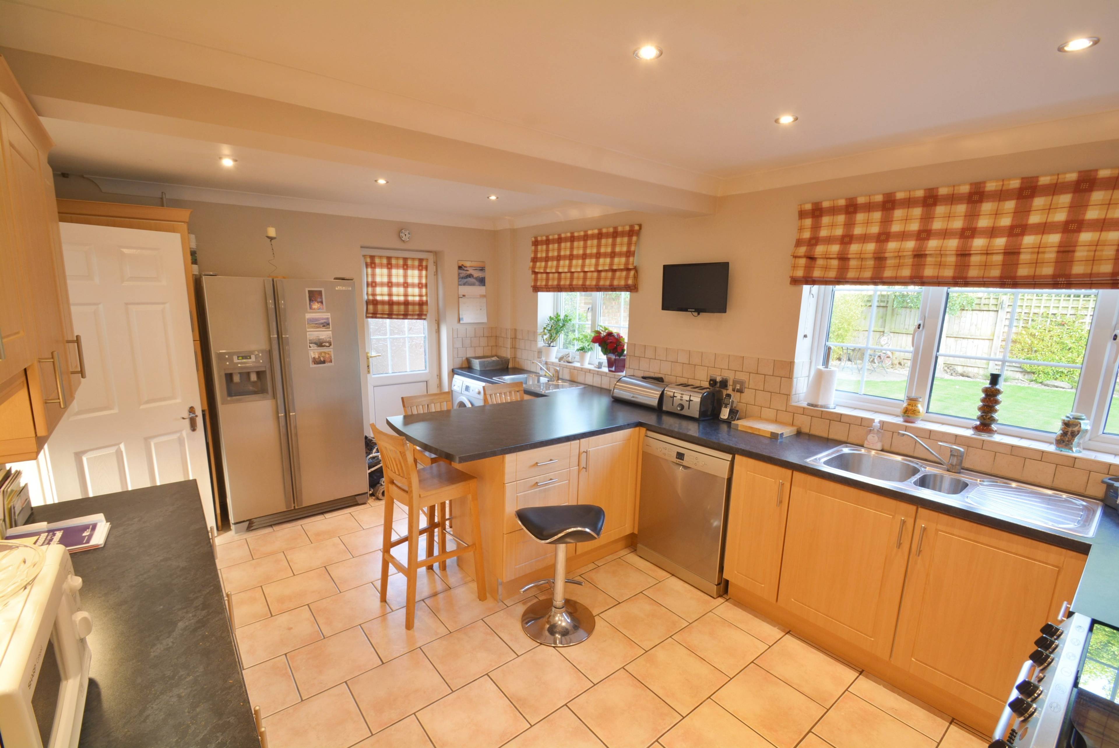 Kitchen / Breakfast