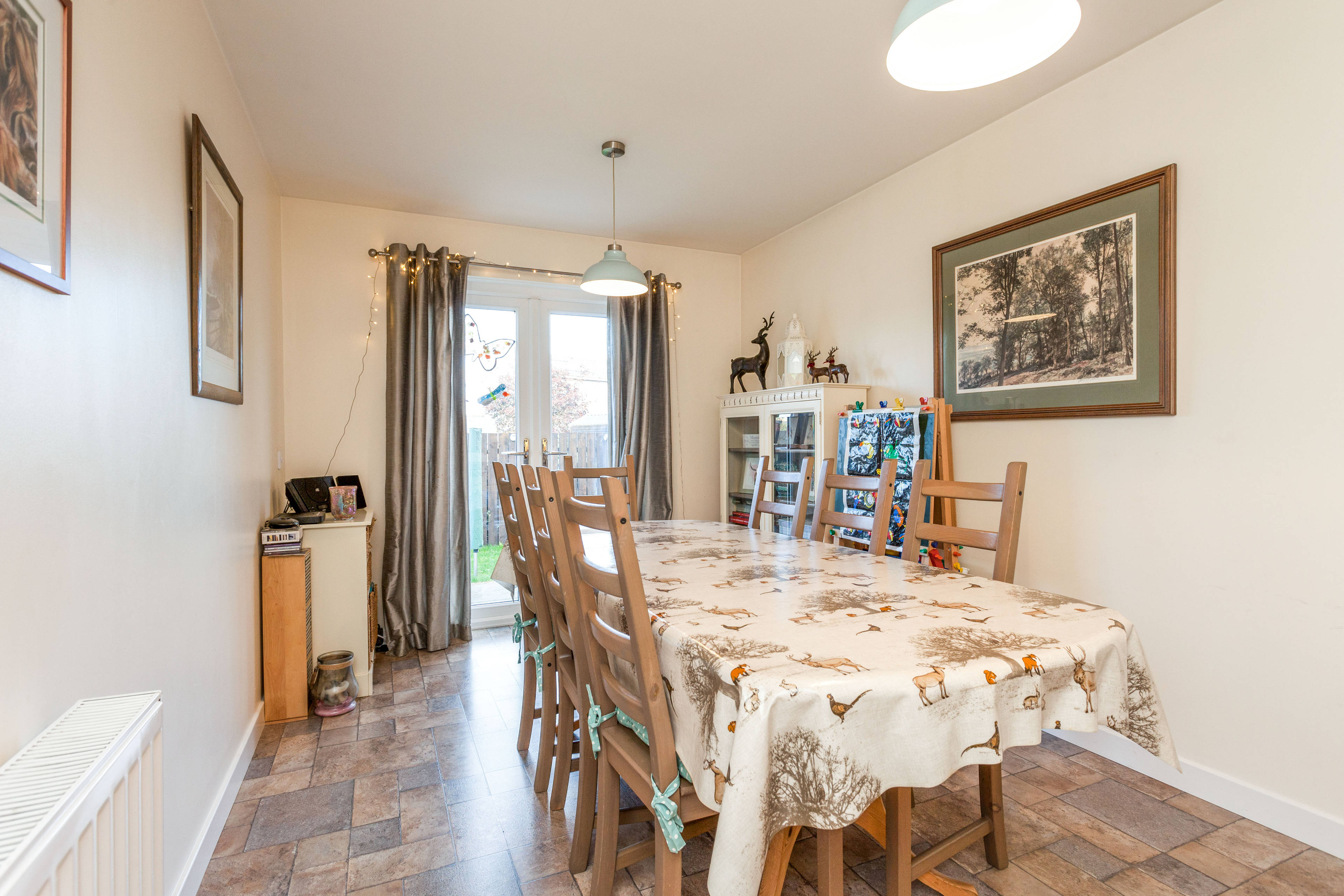 Kitchen/dining Room