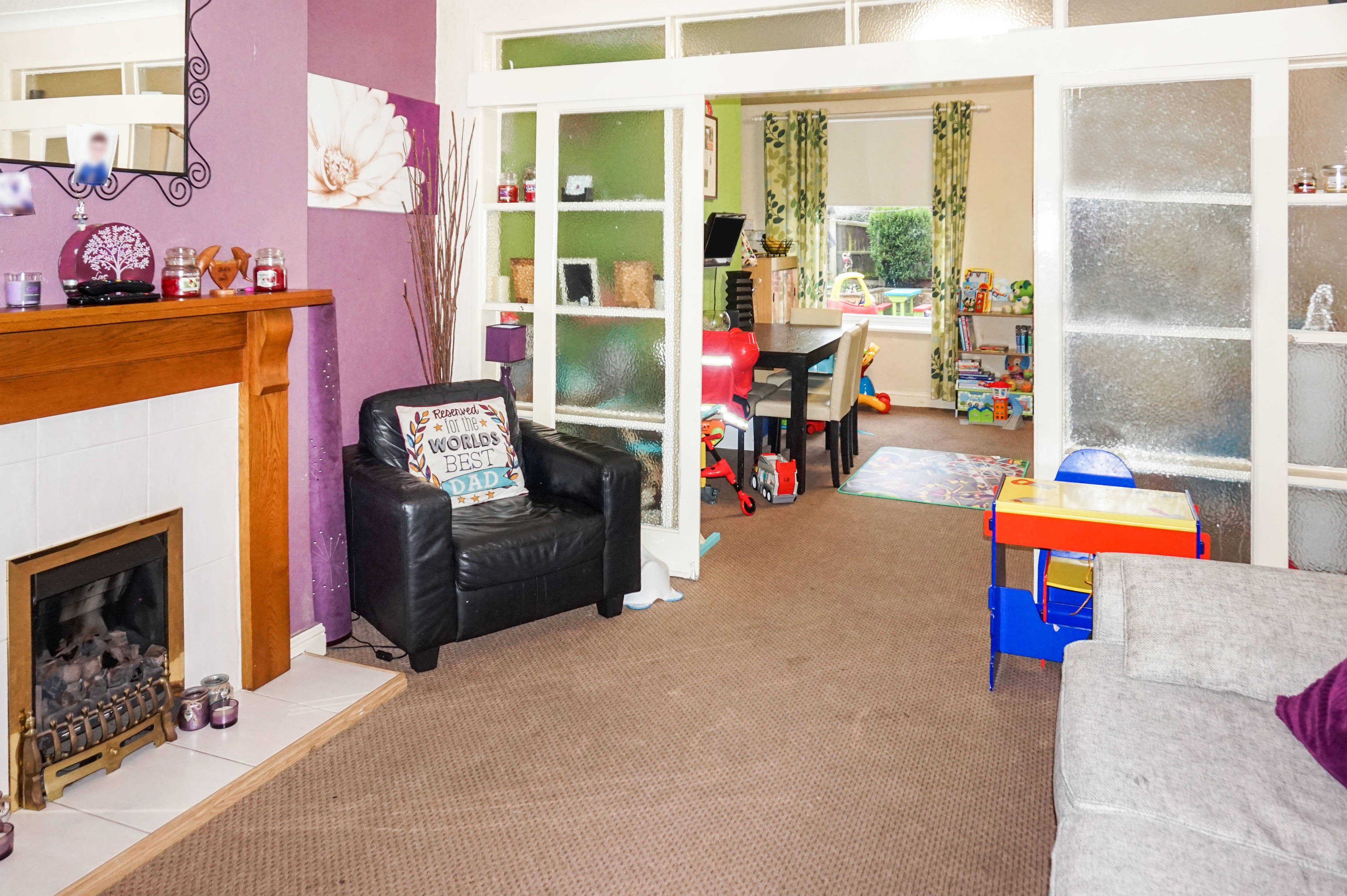 Lounge/Dining Room