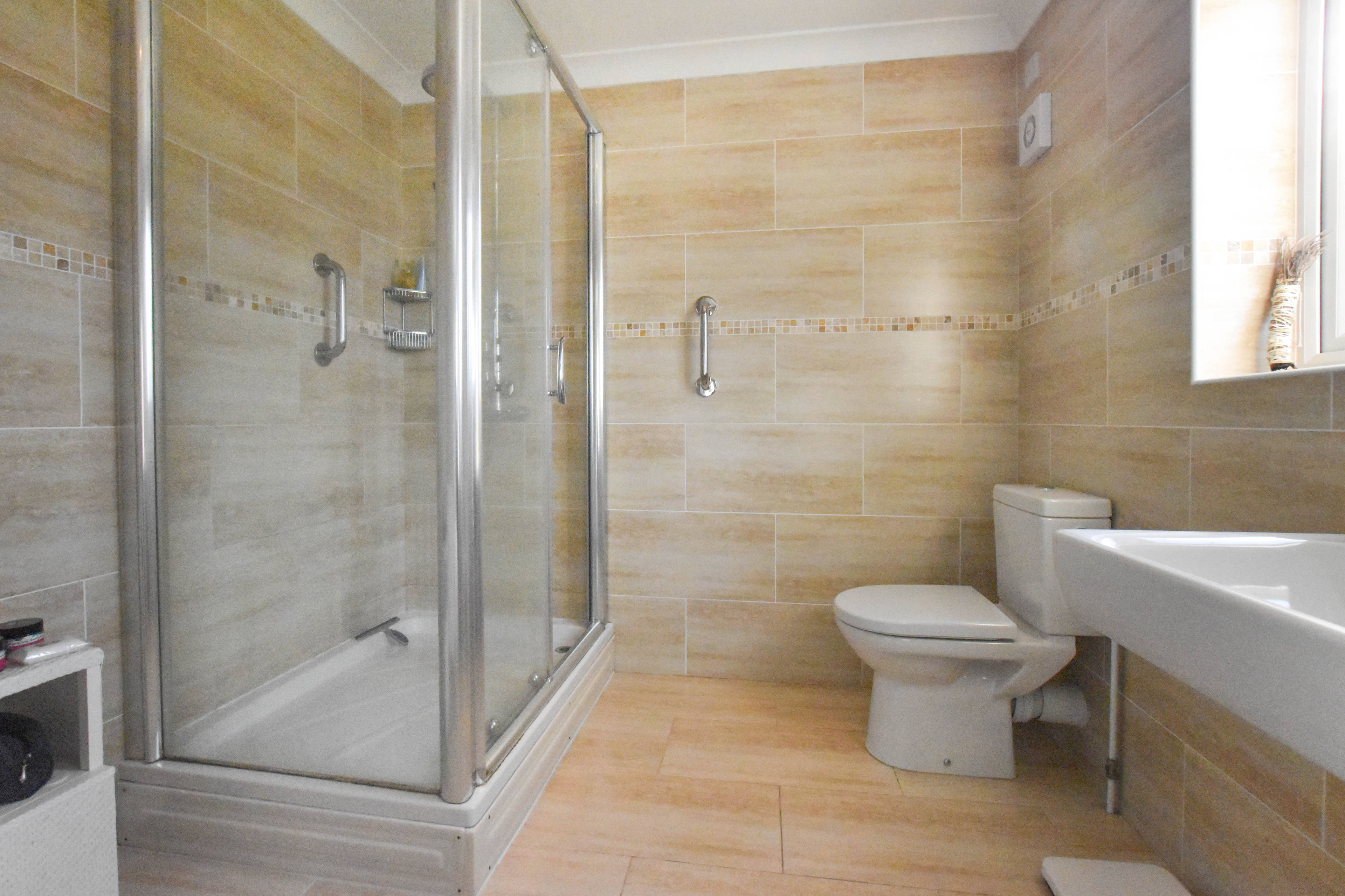 Master En-suite