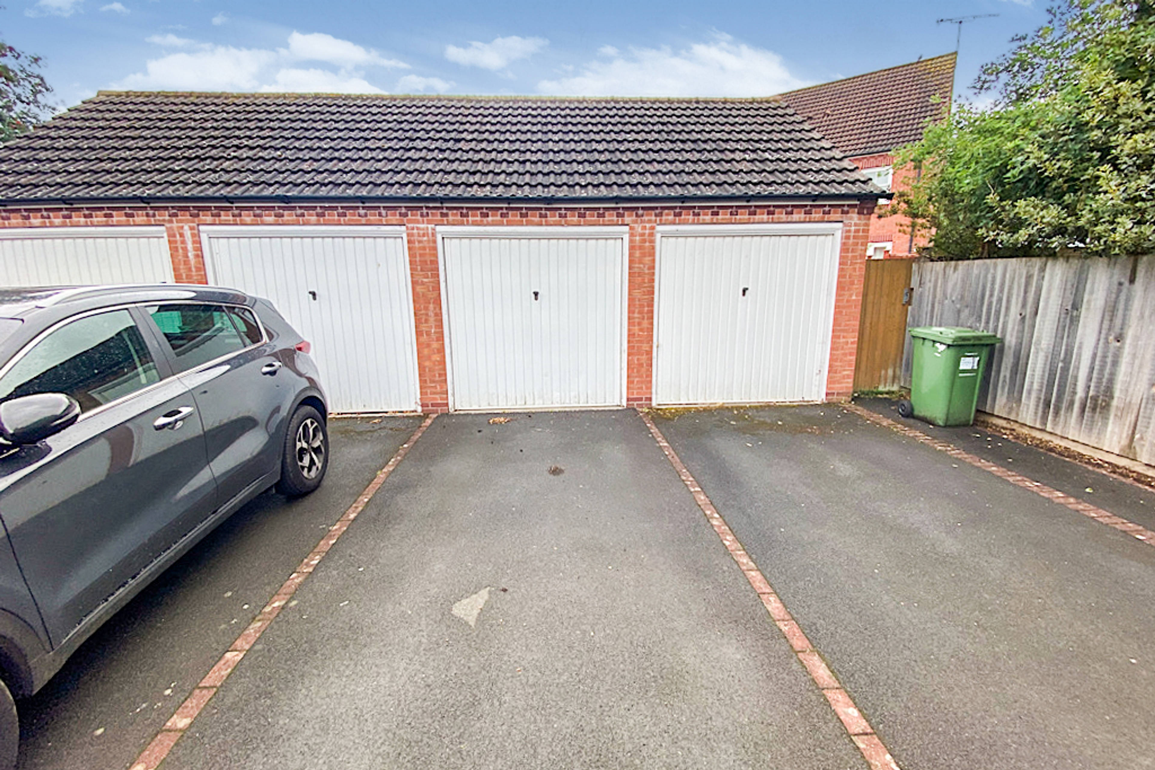 Garage En Bloc