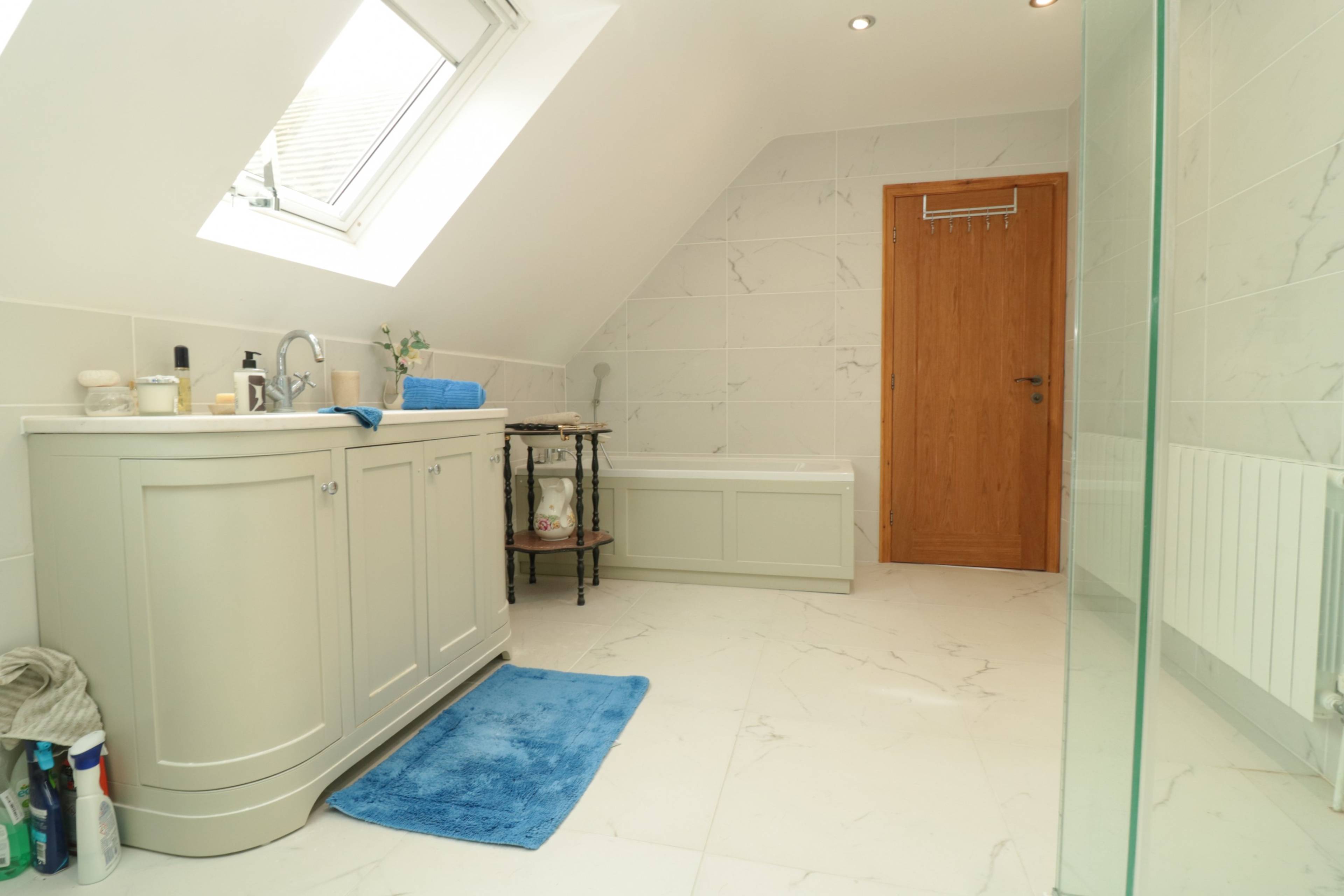 Master En-suite