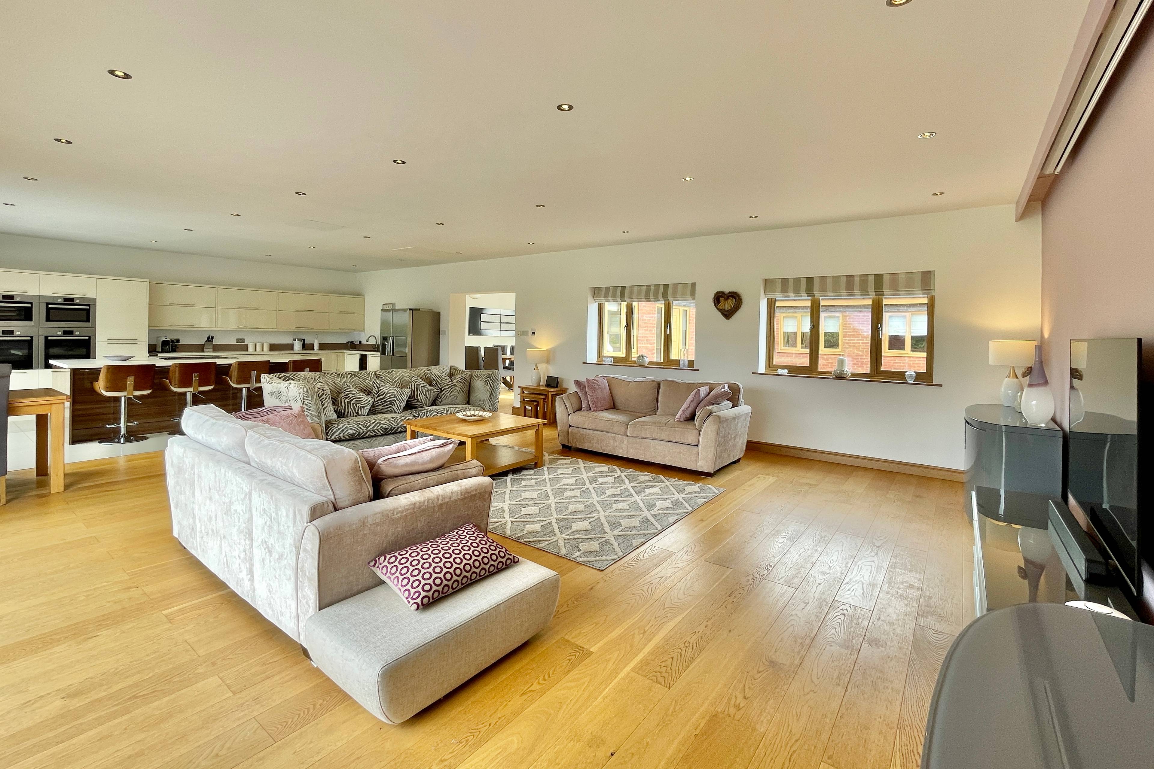 Kitchen/Family Room