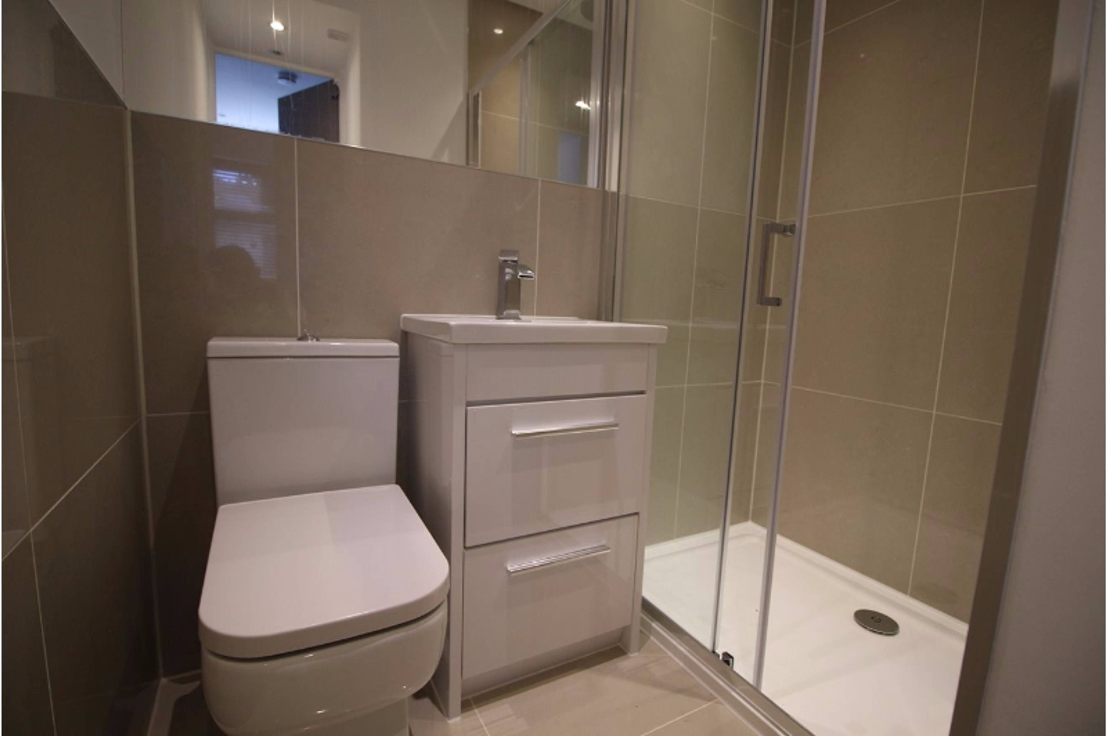 En-suite Two