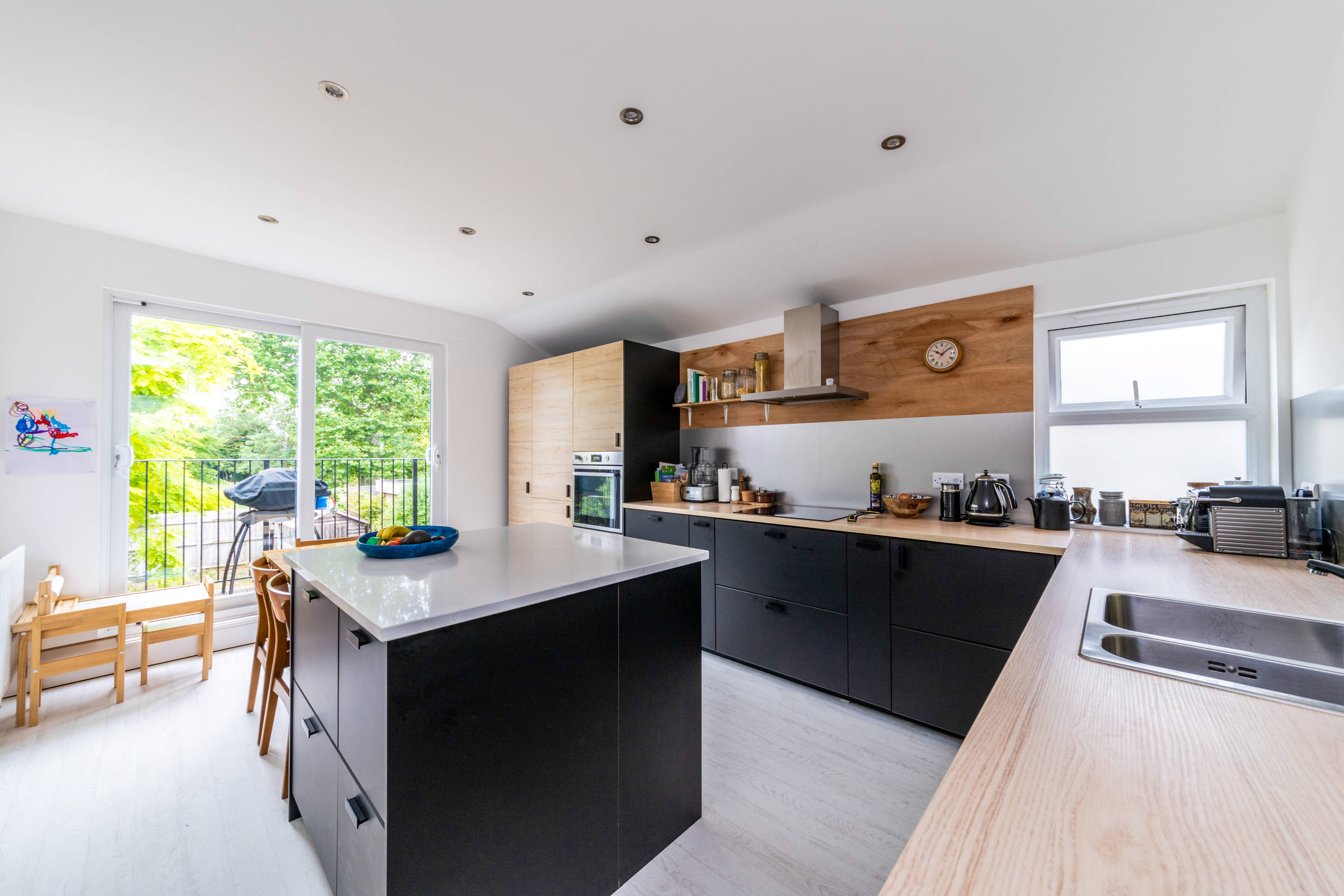Kitchen/Dining Room